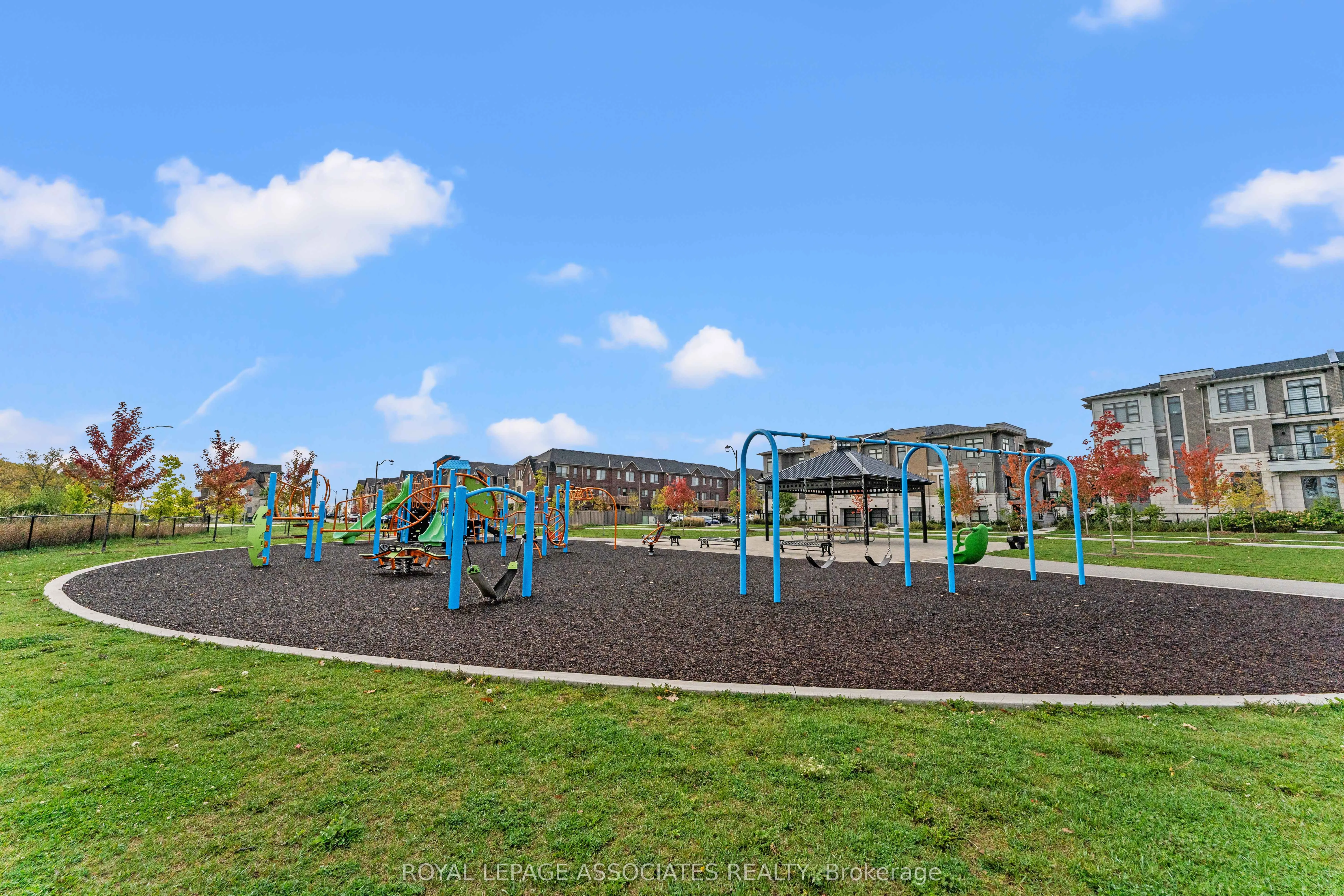 60 Halliford Place, #706