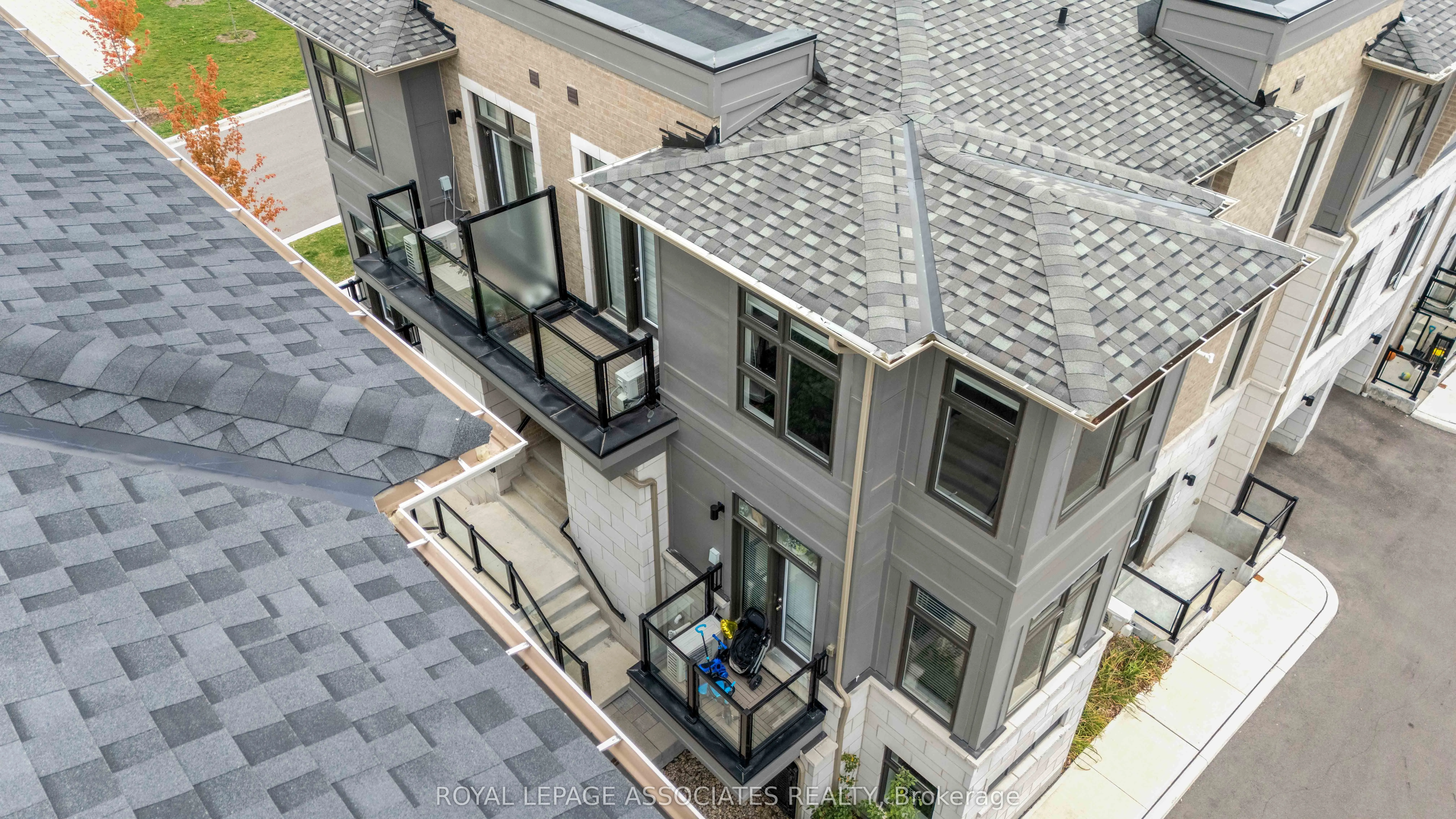 60 Halliford Place, #706