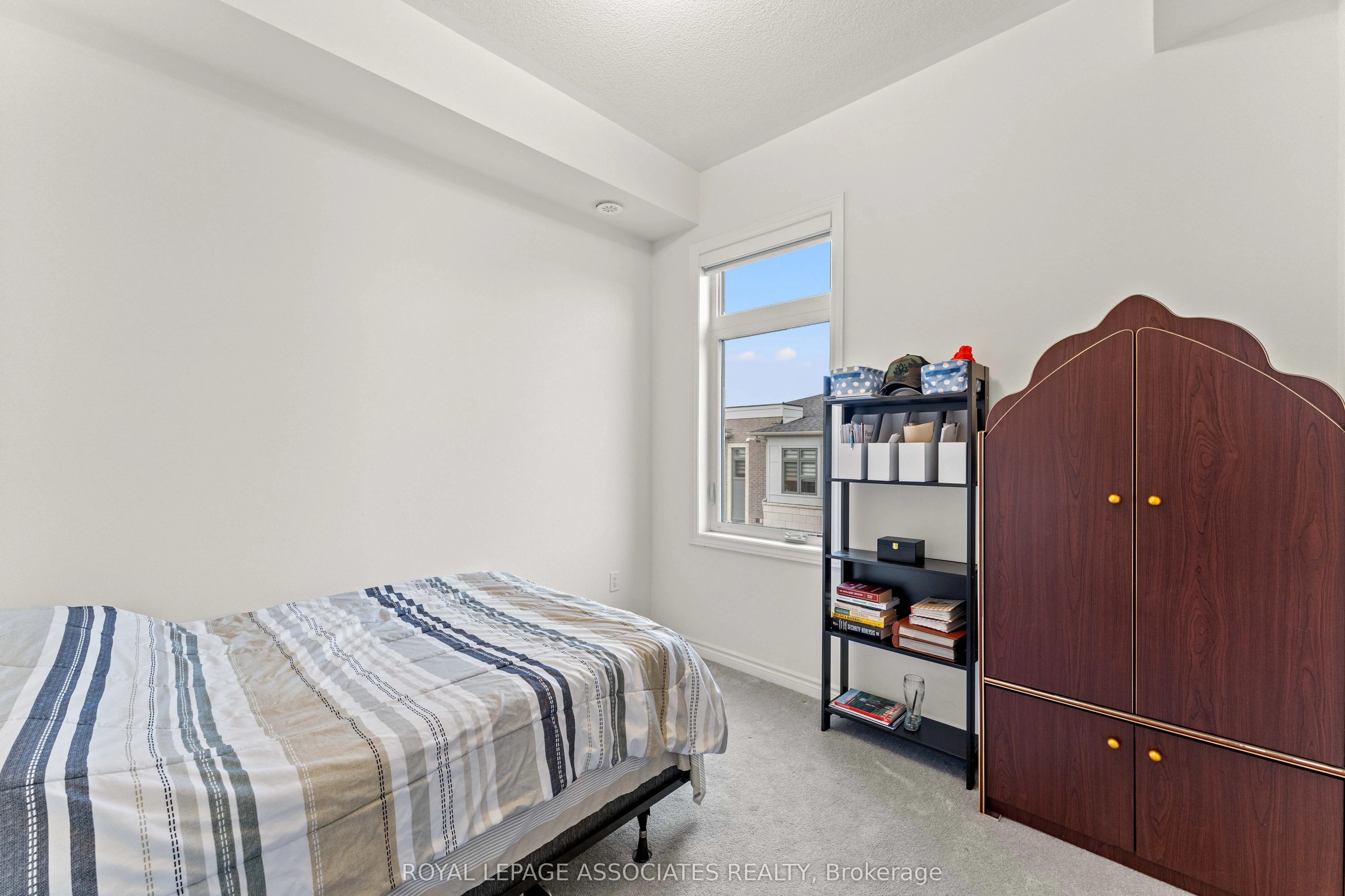 60 Halliford Place, #706