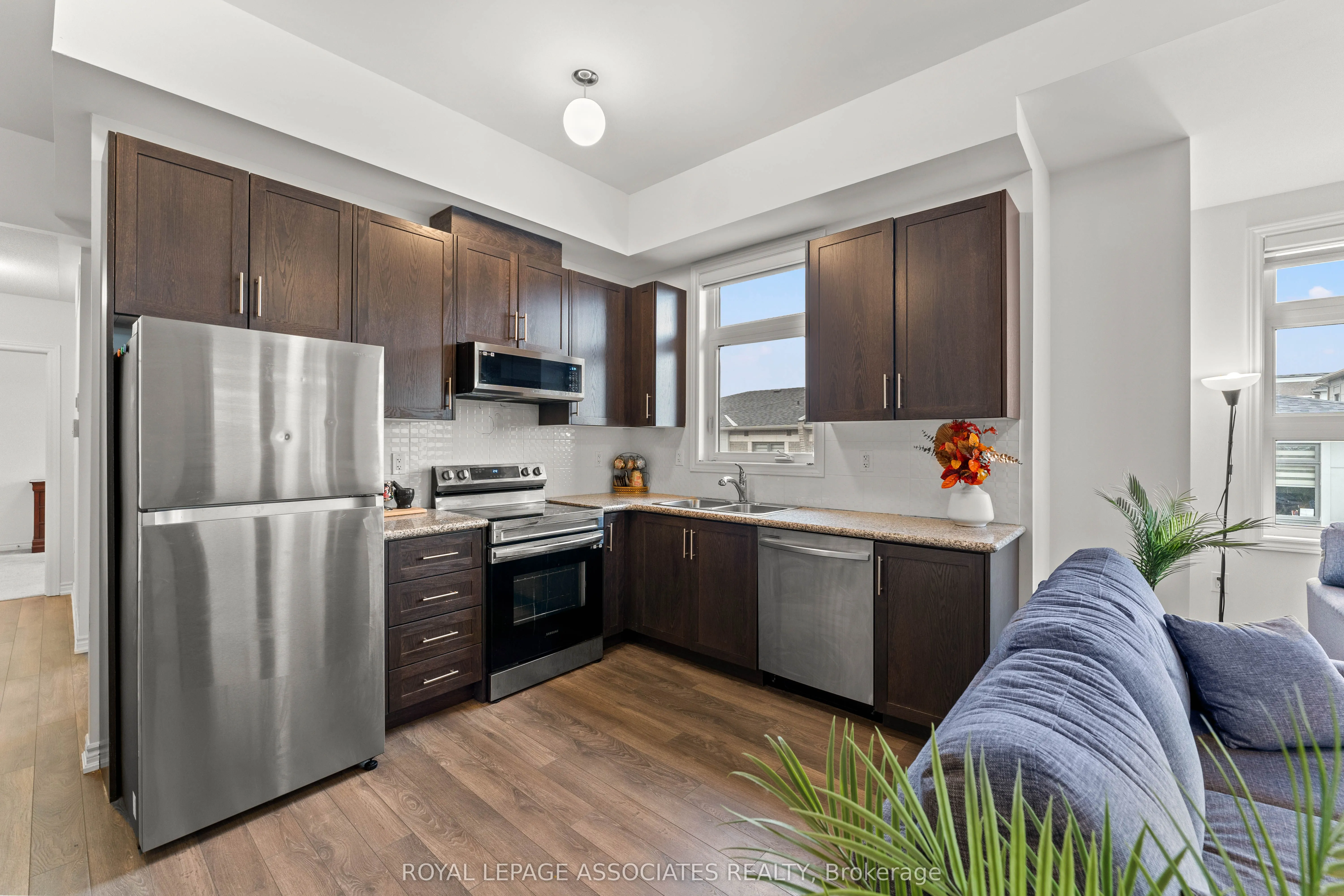 60 Halliford Place, #706