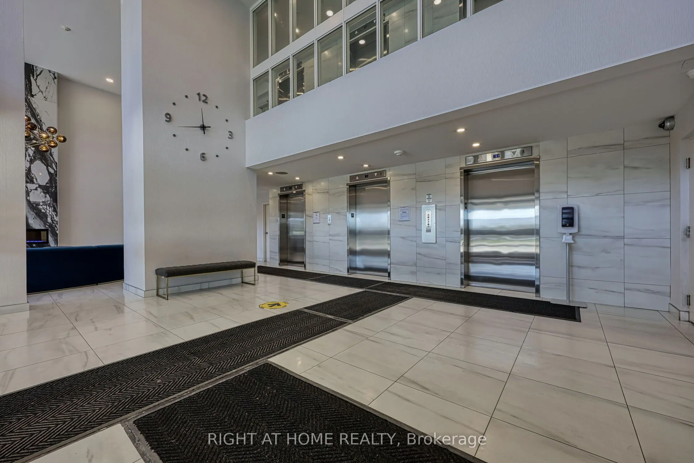 1580 Mississauga Valley, #205