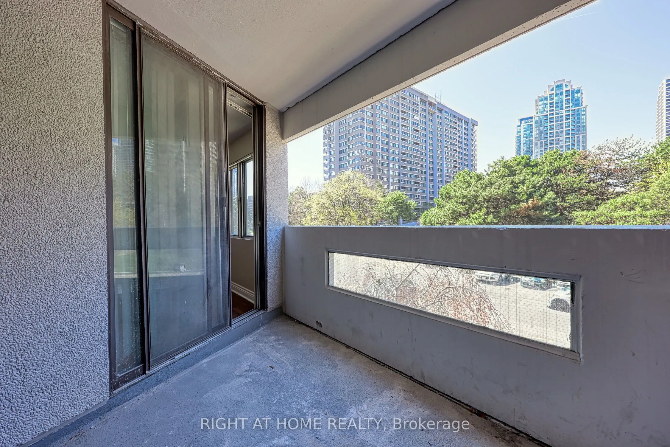 1580 Mississauga Valley, #205