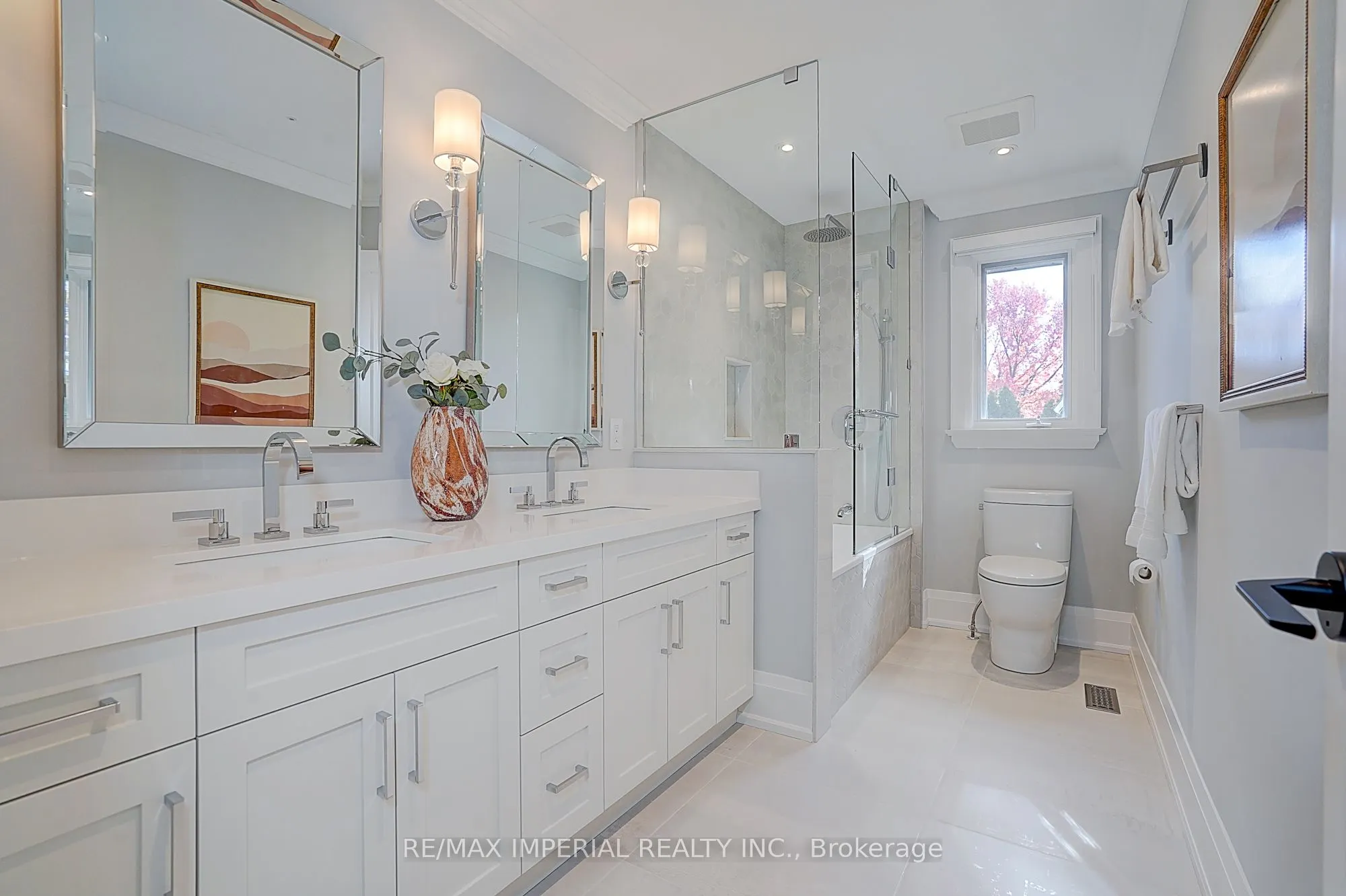 1832 Pine Siskin Court