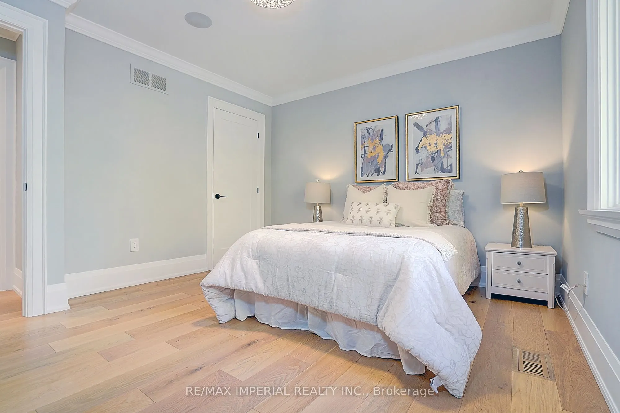 1832 Pine Siskin Court