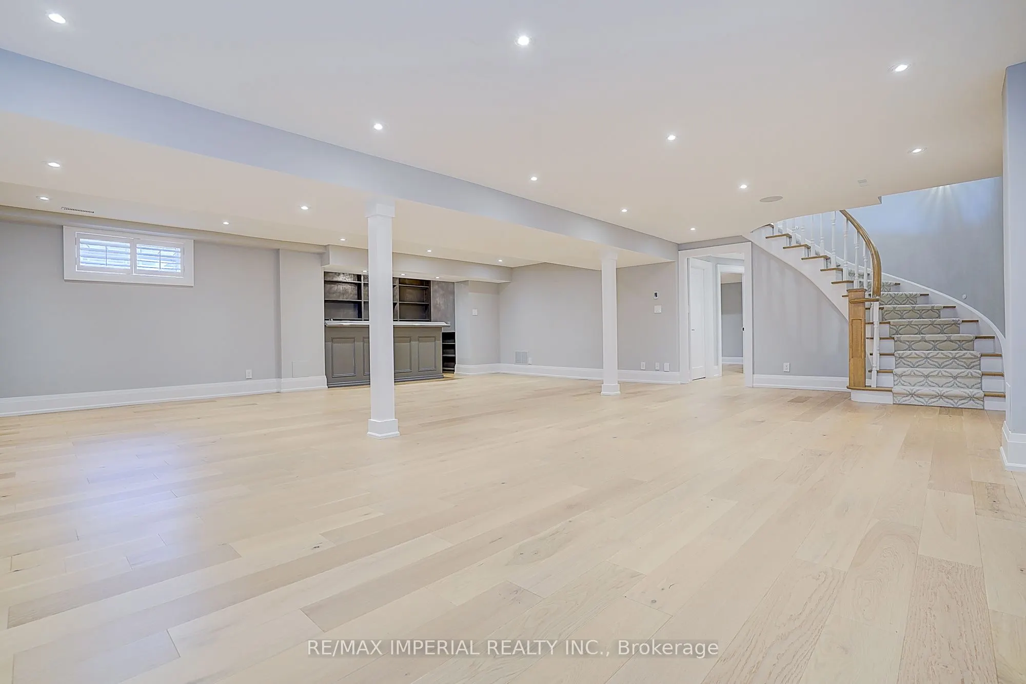 1832 Pine Siskin Court