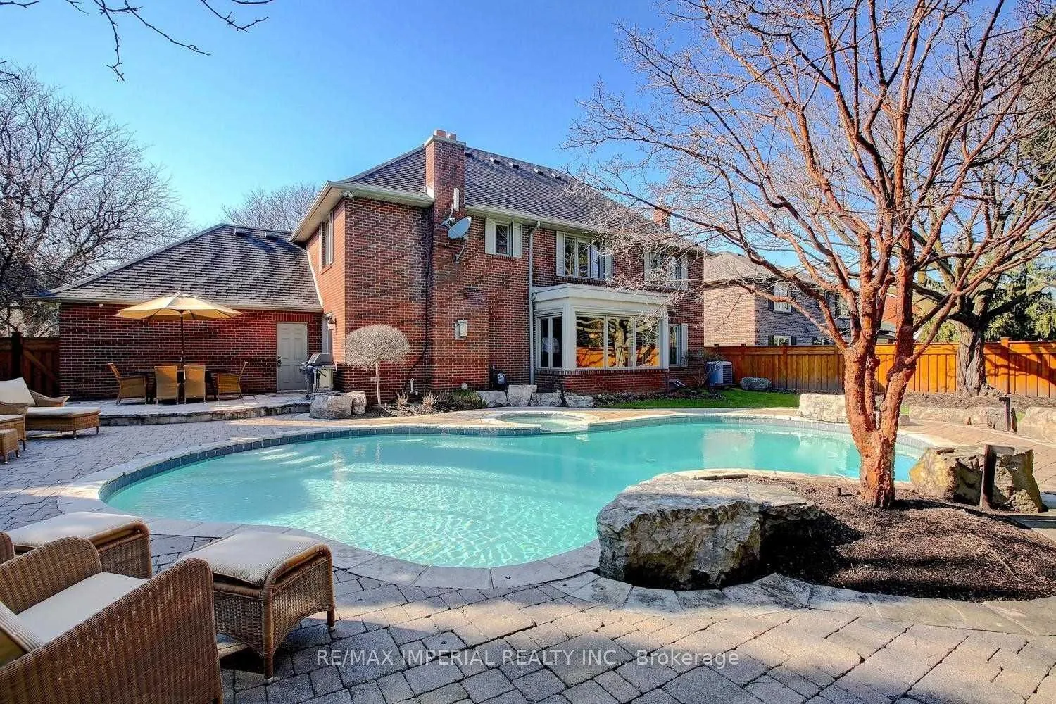 1832 Pine Siskin Court