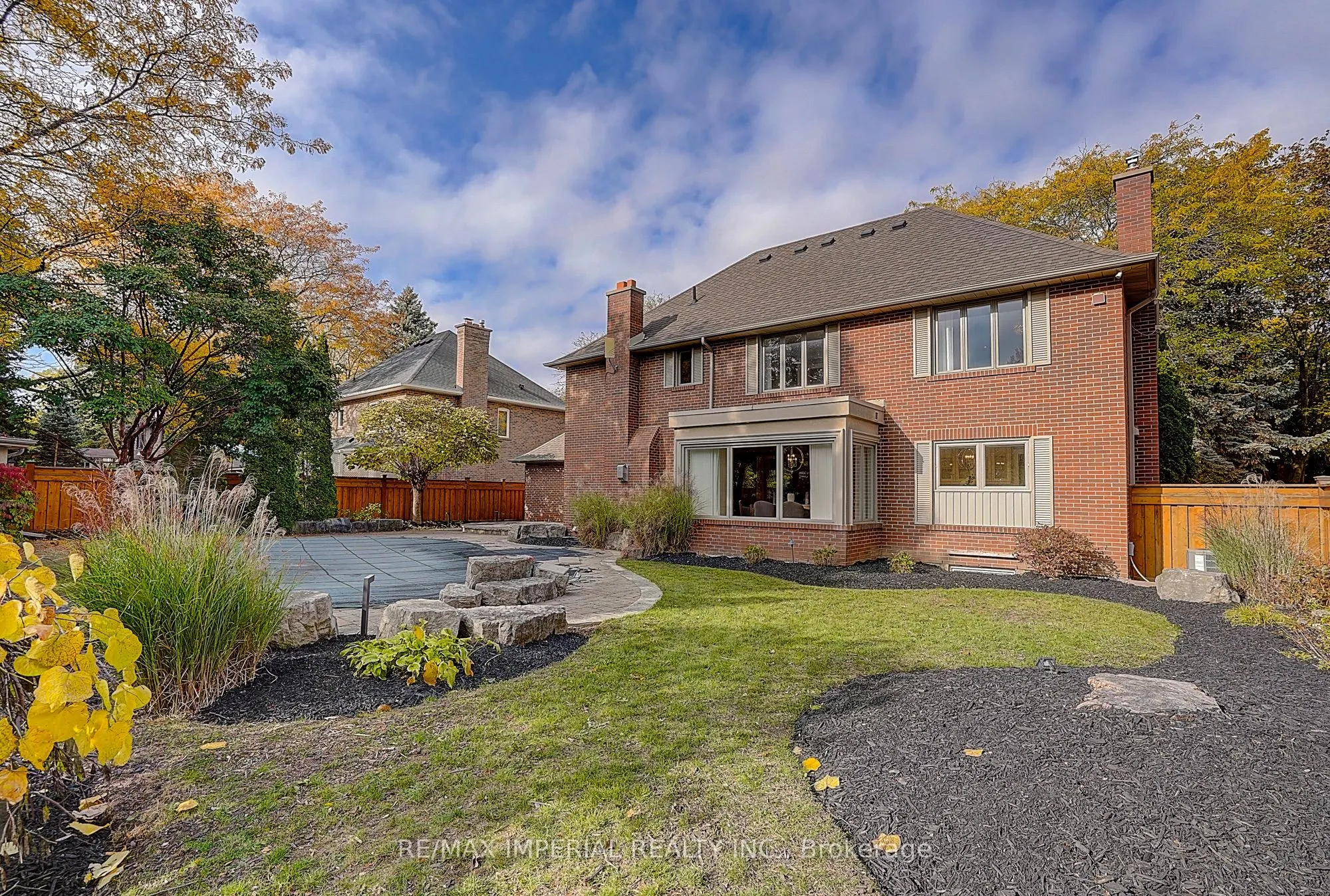 1832 Pine Siskin Court