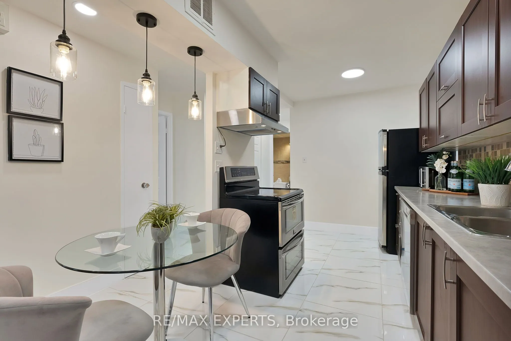 390 Dixon Road, #1013