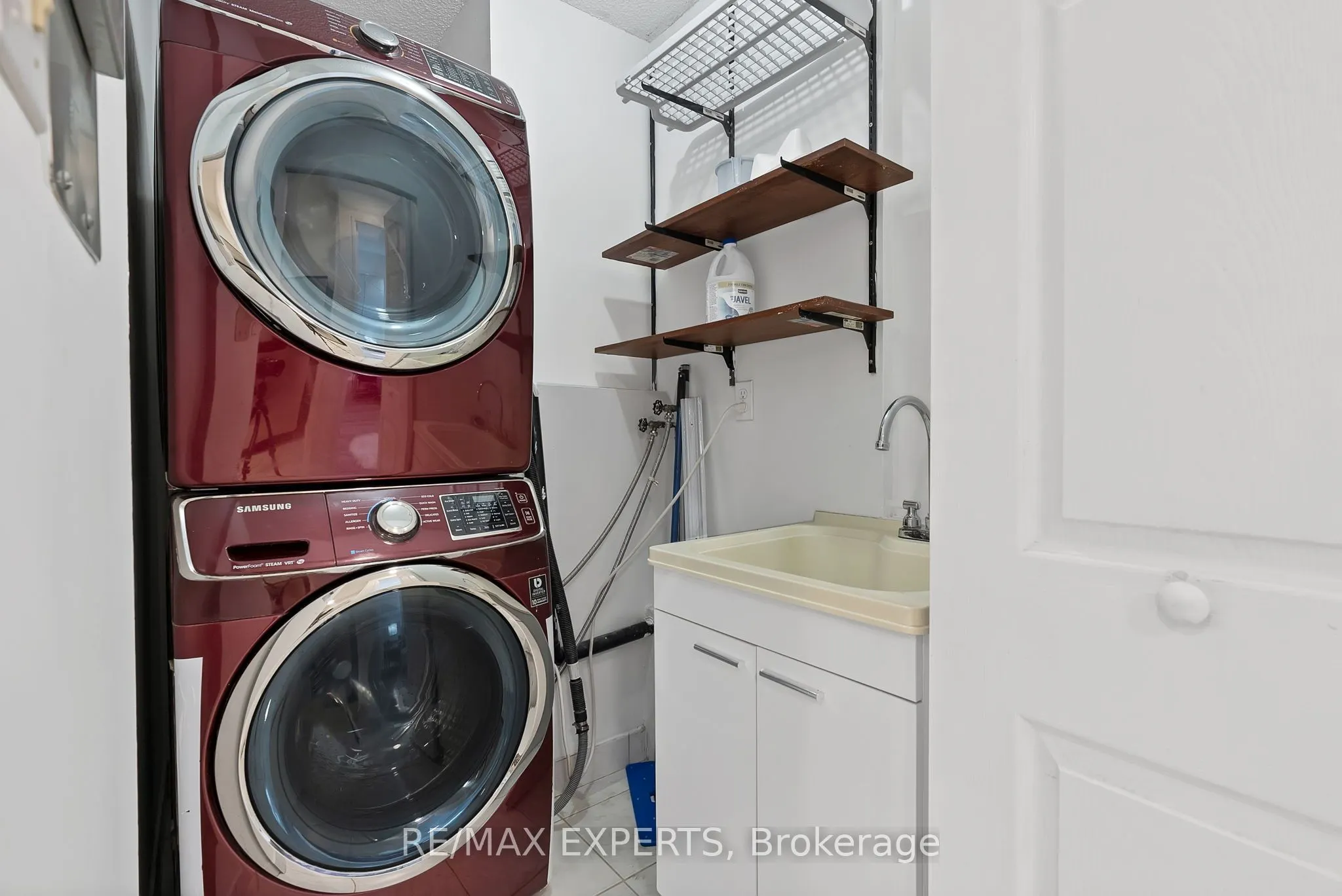 390 Dixon Road, #1013