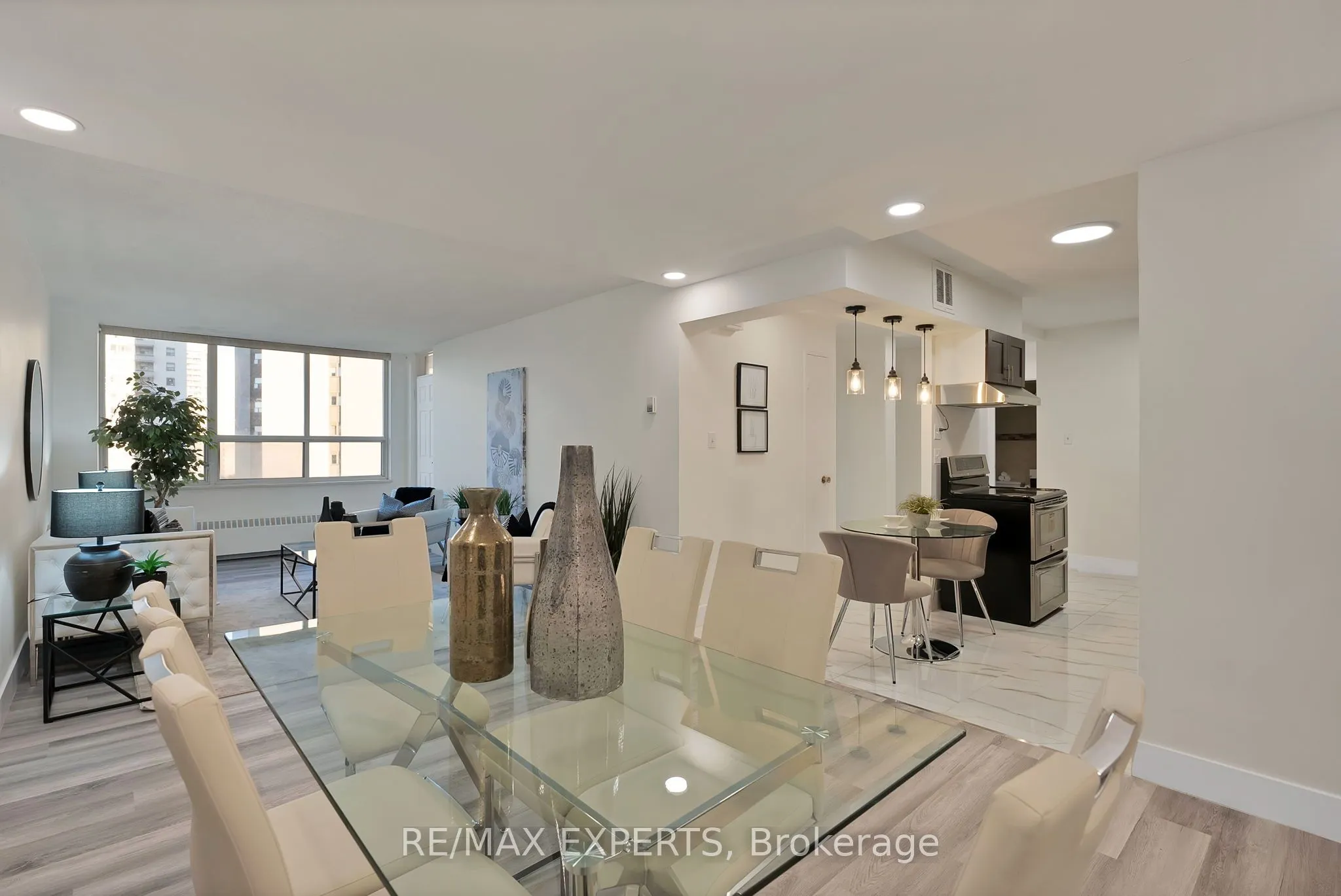 390 Dixon Road, #1013