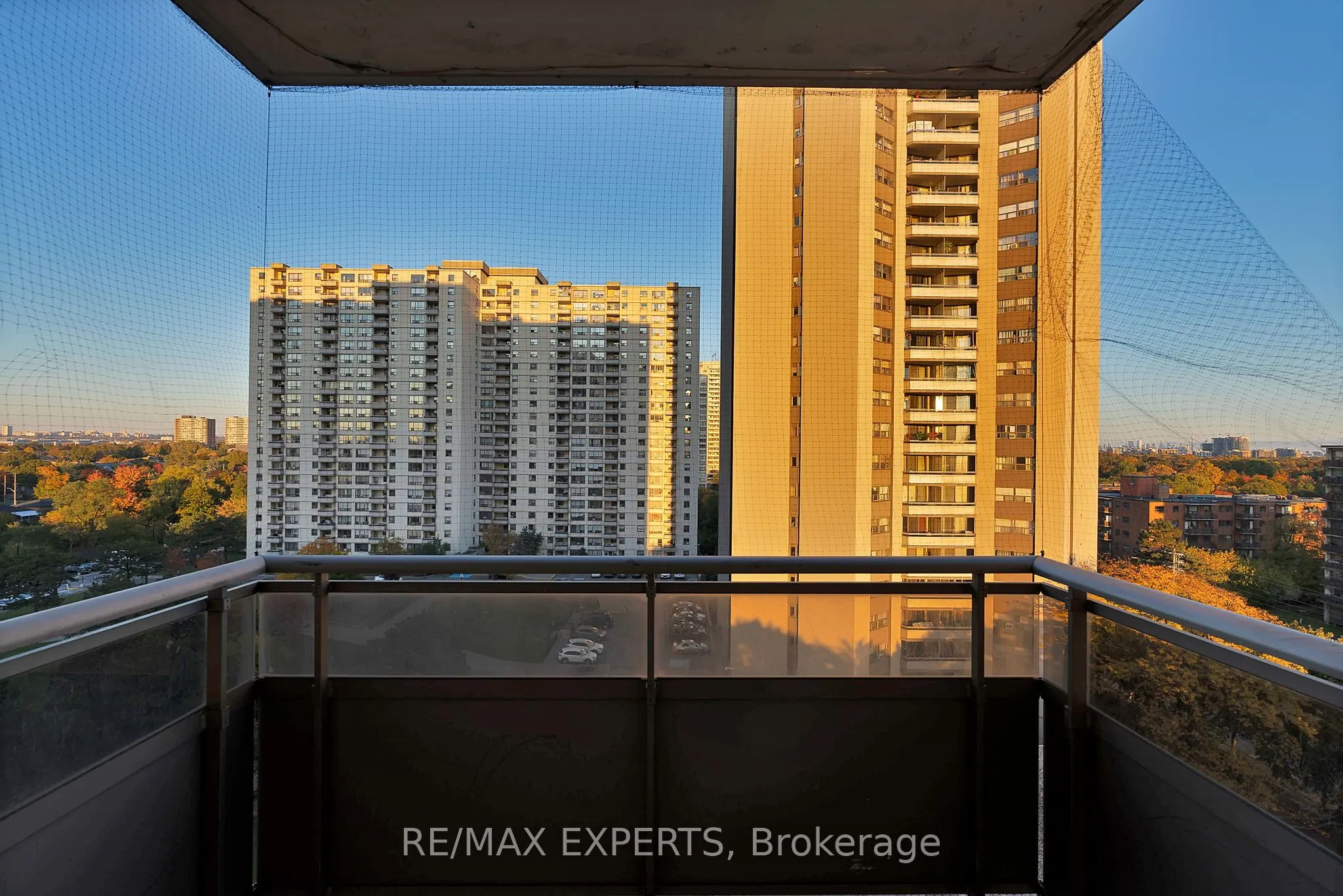 390 Dixon Road, #1013