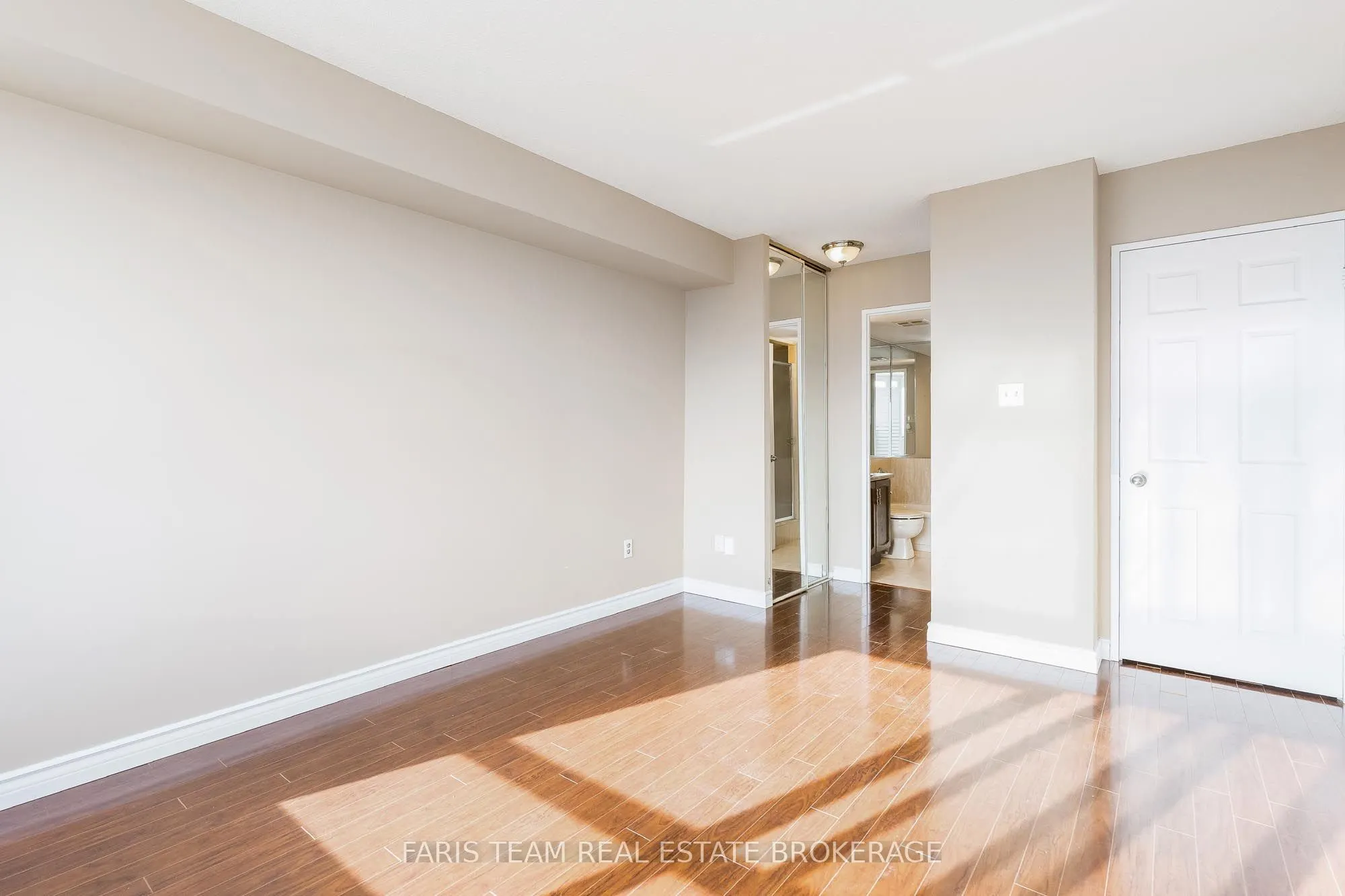 100 County Court Boulevard, #1510