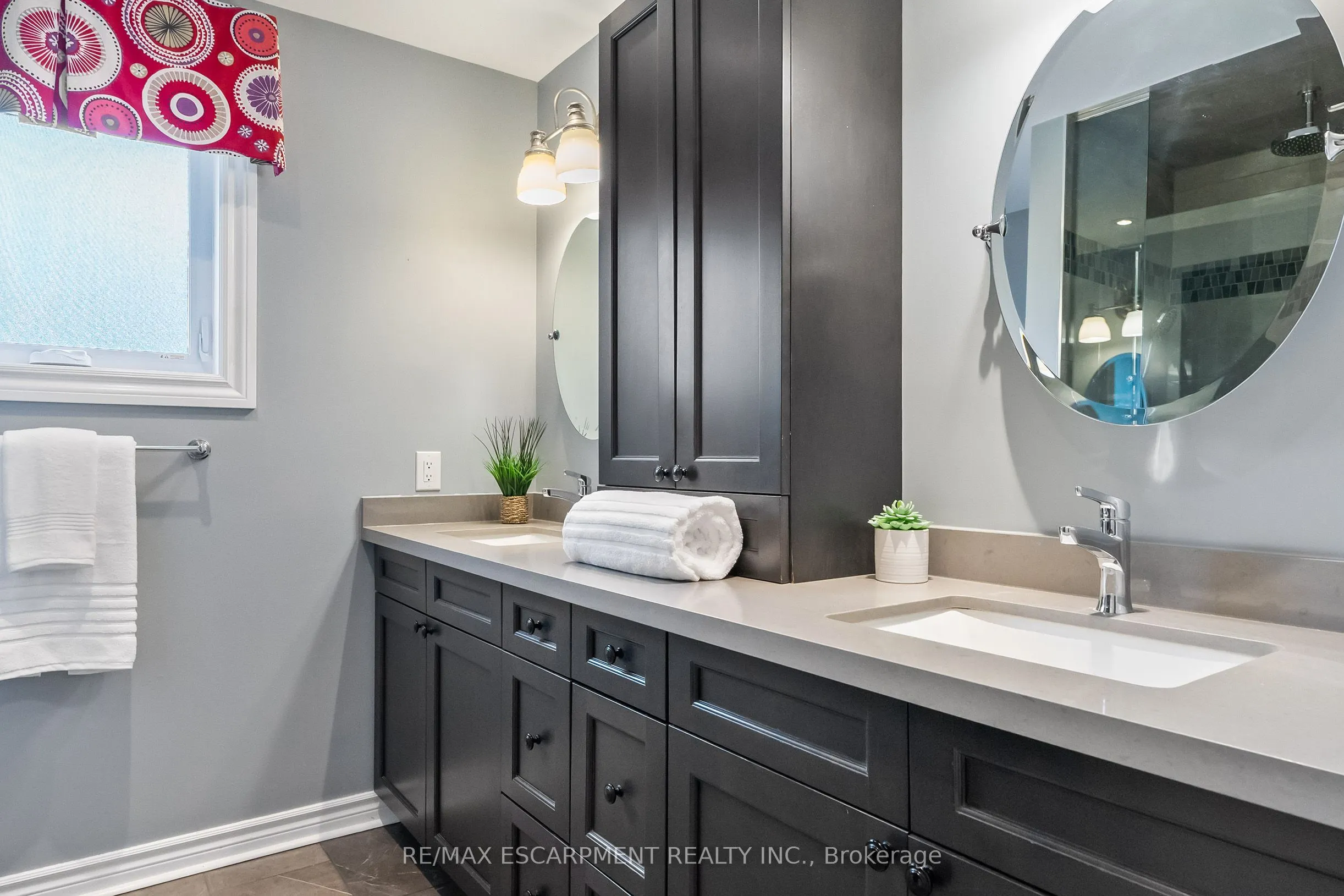 2421 Susquehanna Court