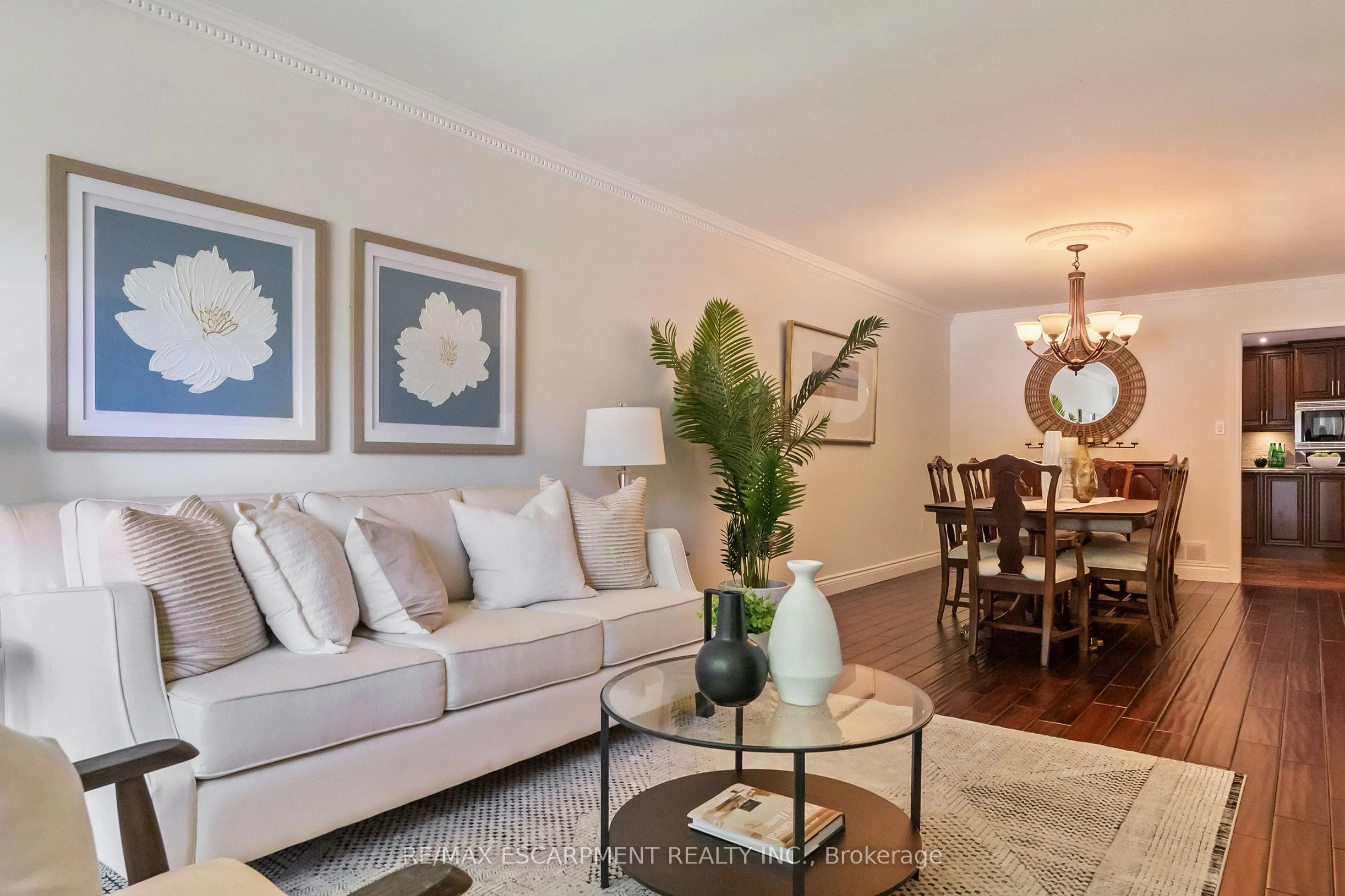 2421 Susquehanna Court