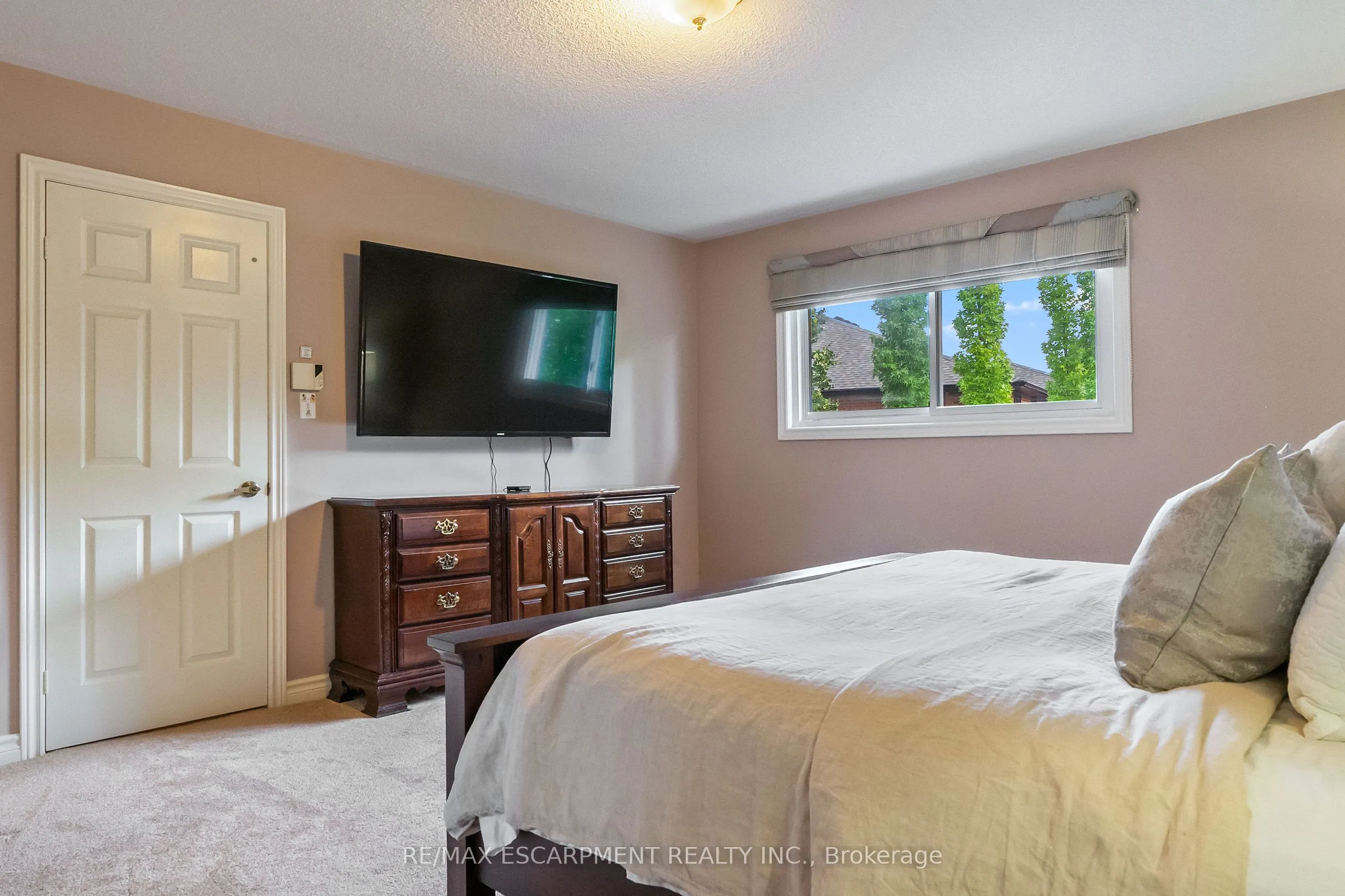 2421 Susquehanna Court