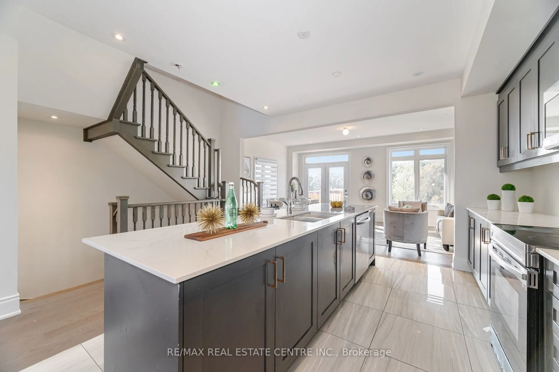20 Foxsparrow Road