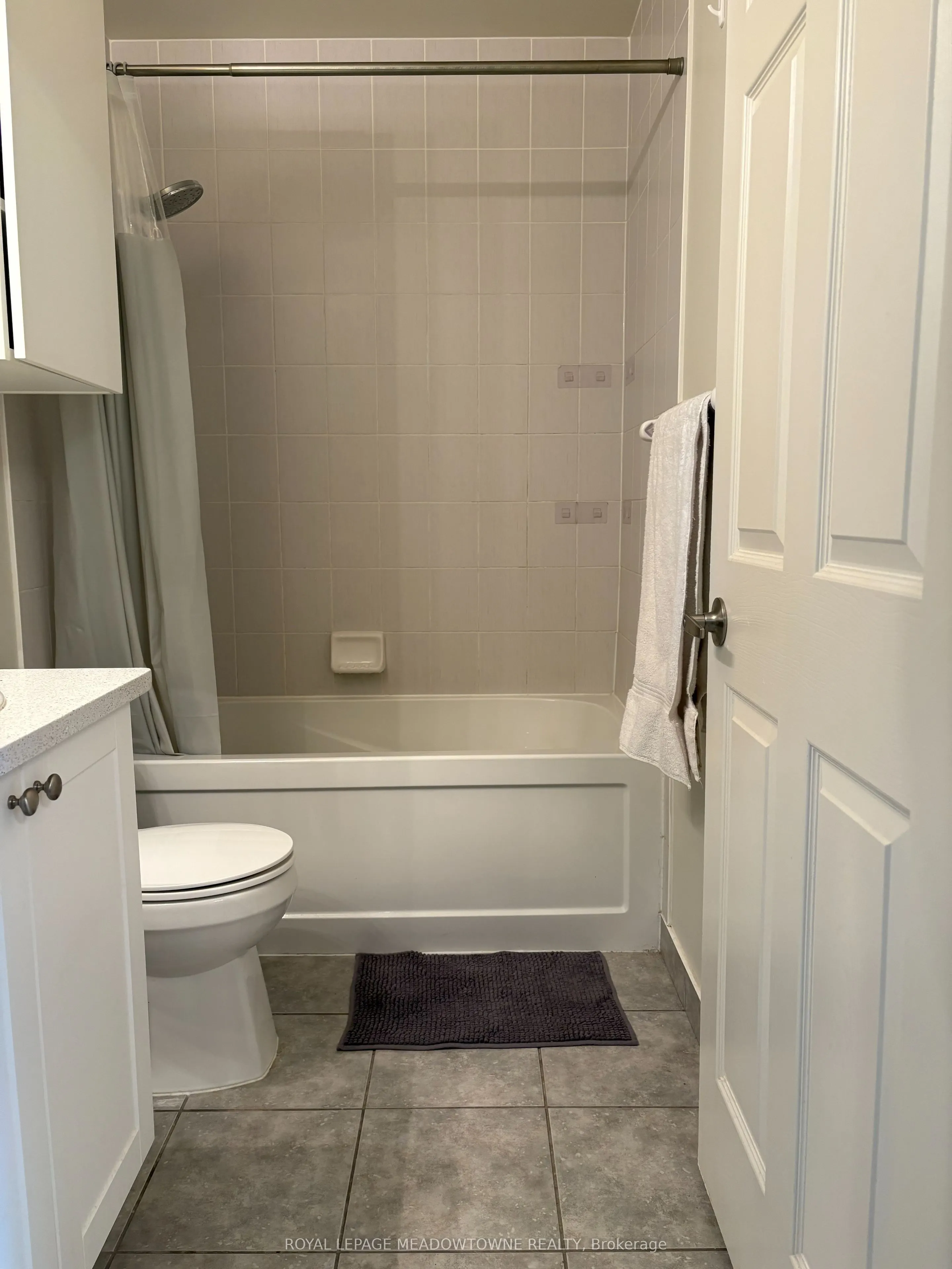 339 Rathburn Road W, #512