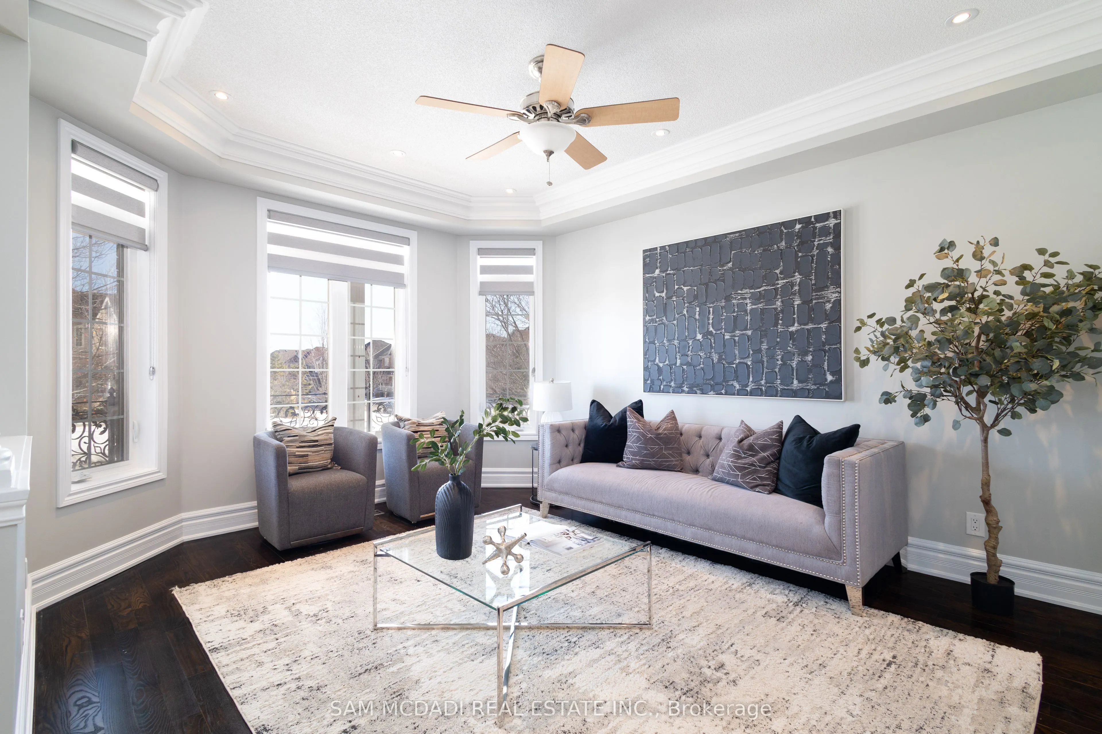 5572 Trailbank Drive