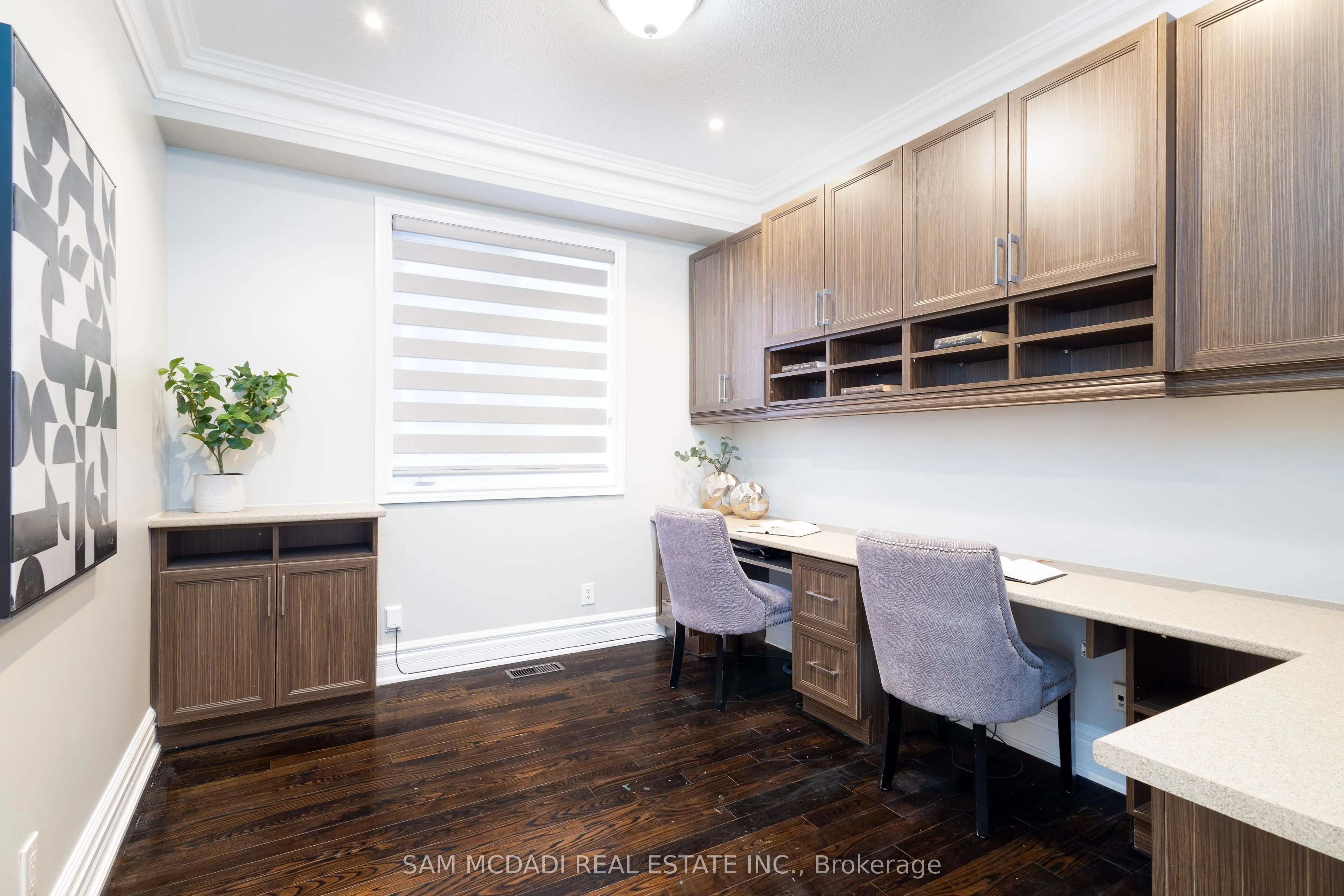 5572 Trailbank Drive