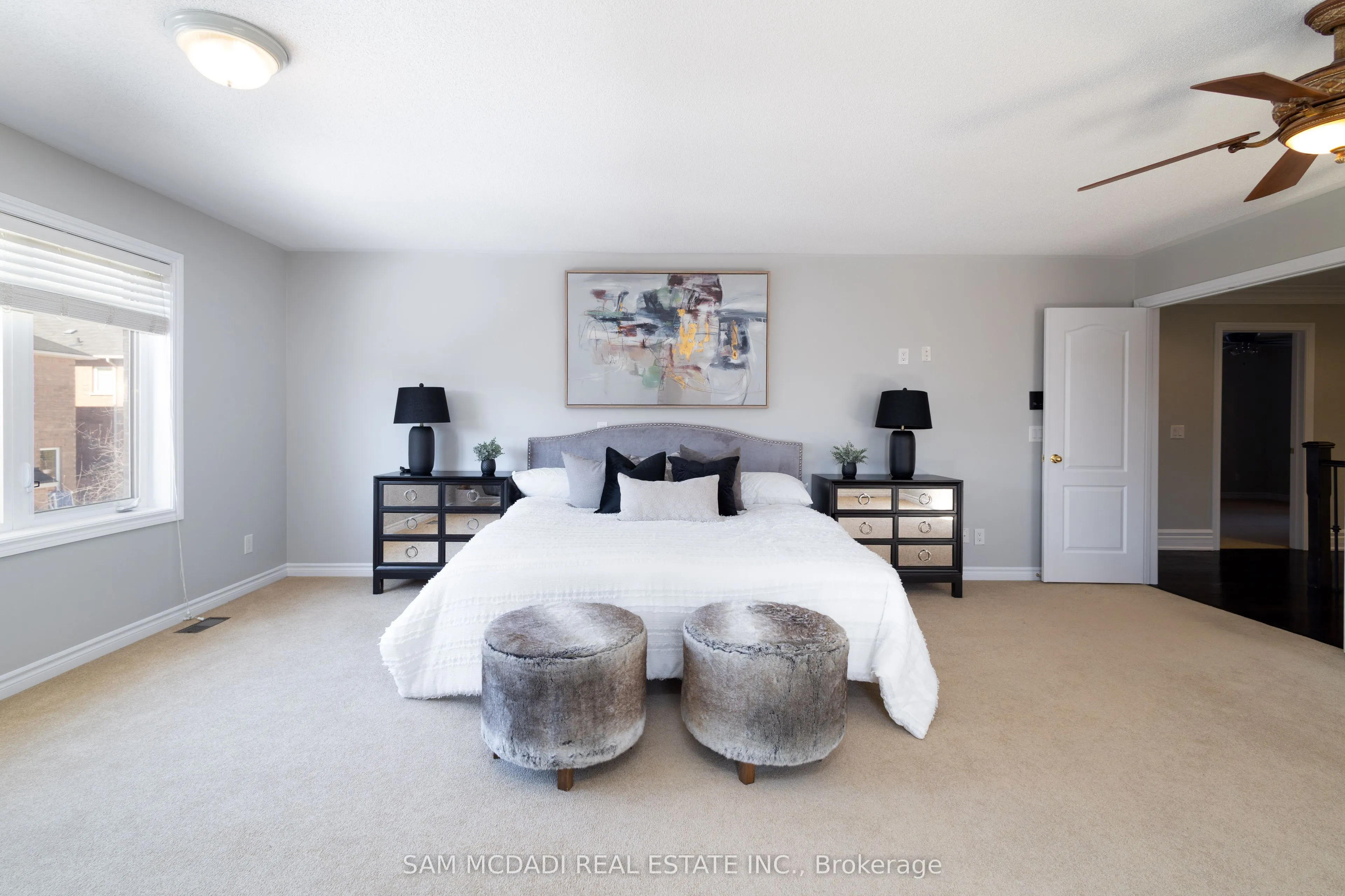 5572 Trailbank Drive