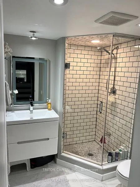 9 Windermere Avenue, #TH99