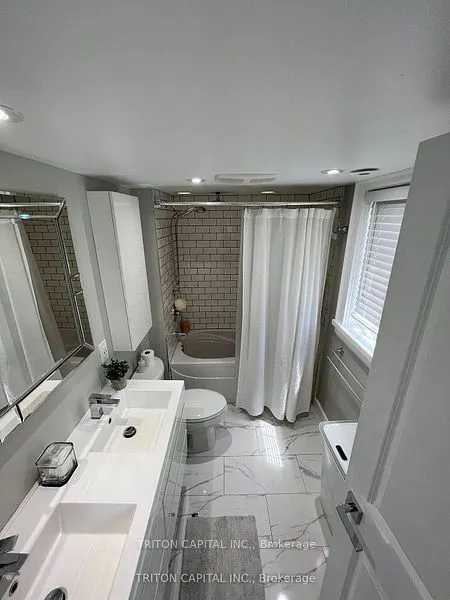 9 Windermere Avenue, #TH99