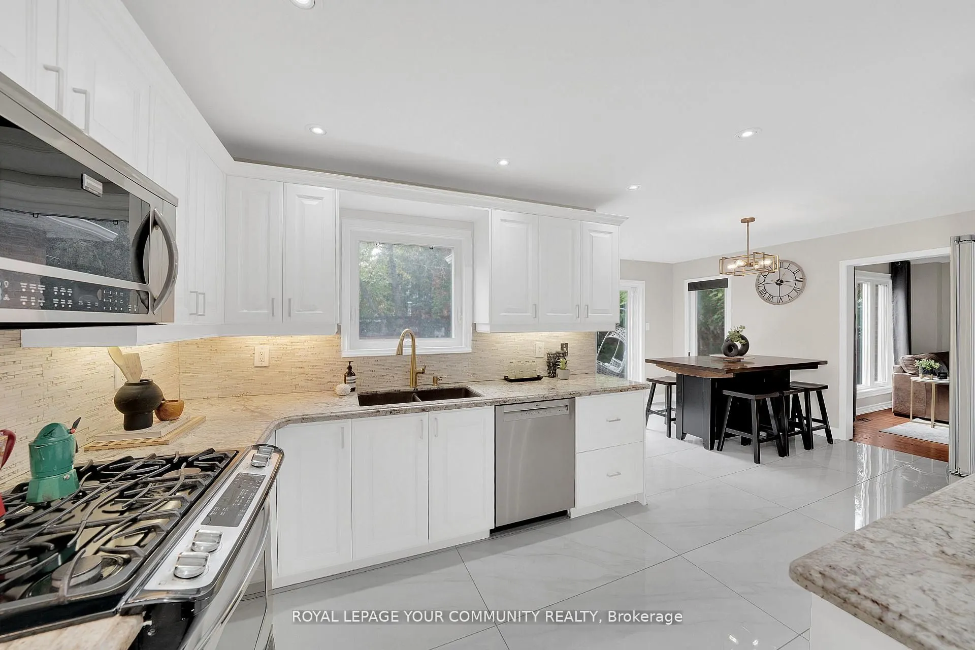 104 Taylorwood Avenue