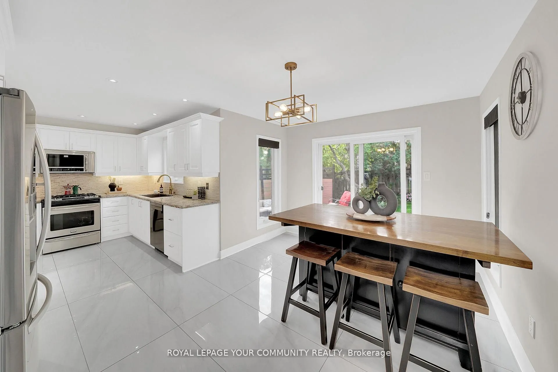 104 Taylorwood Avenue