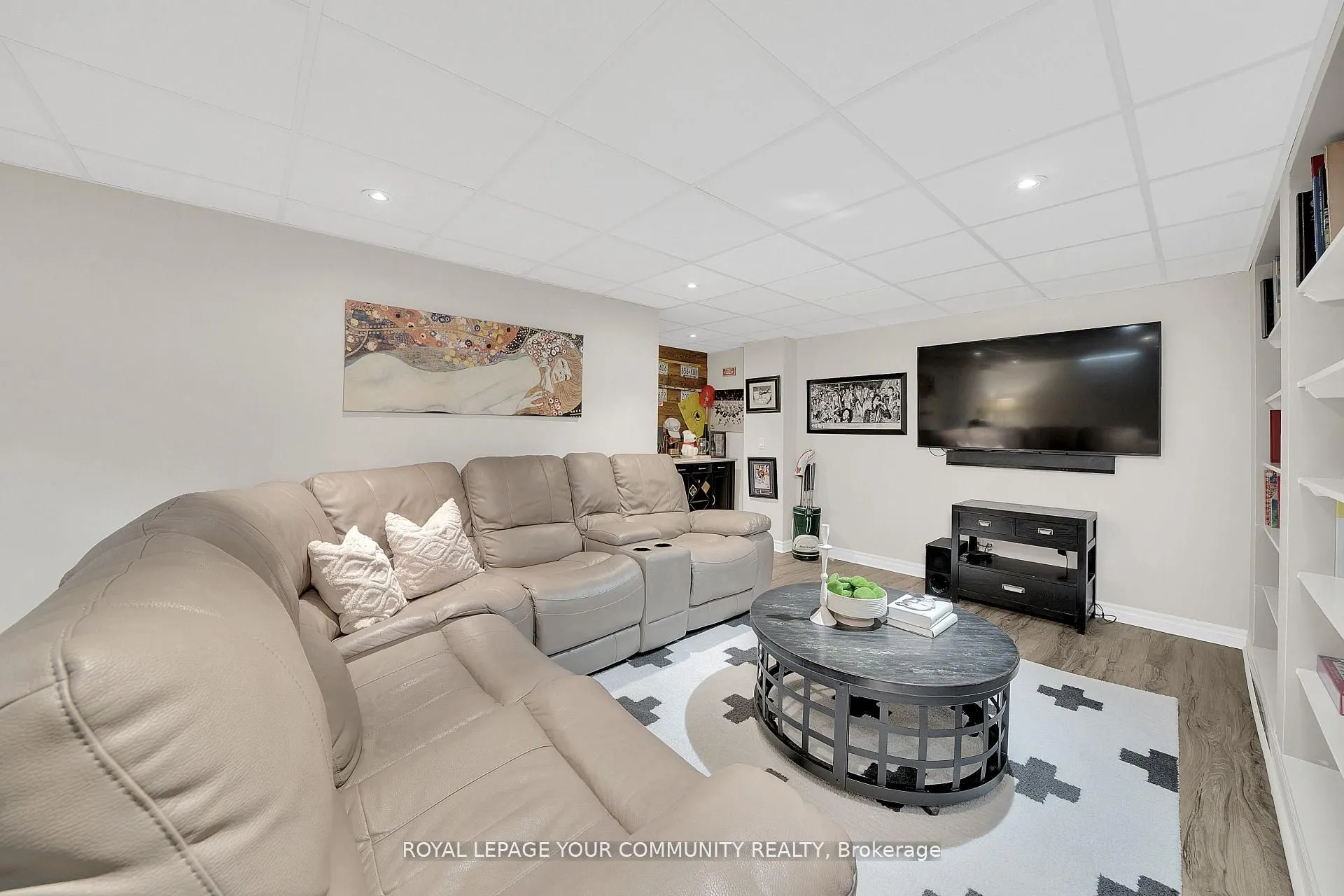 104 Taylorwood Avenue