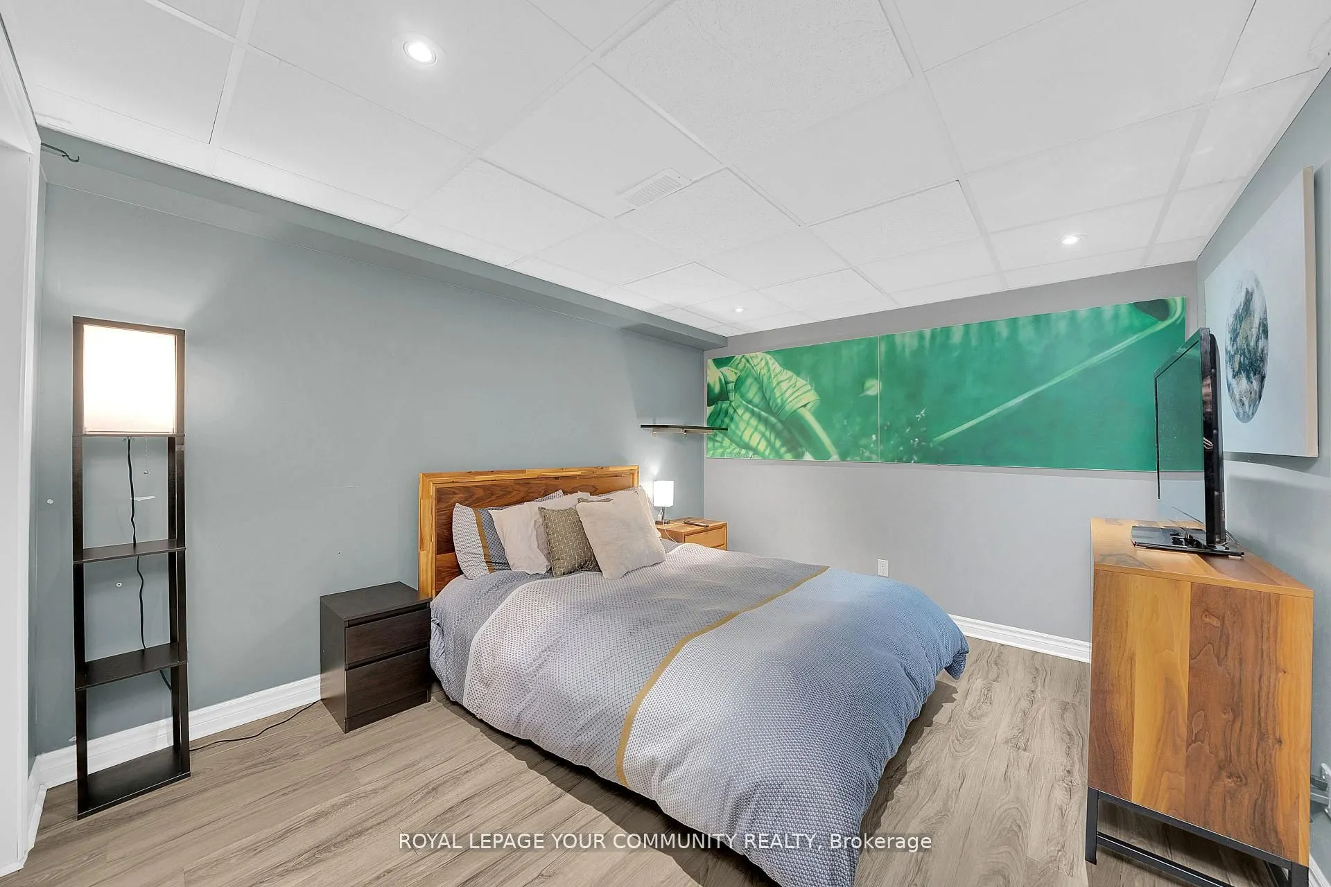 104 Taylorwood Avenue