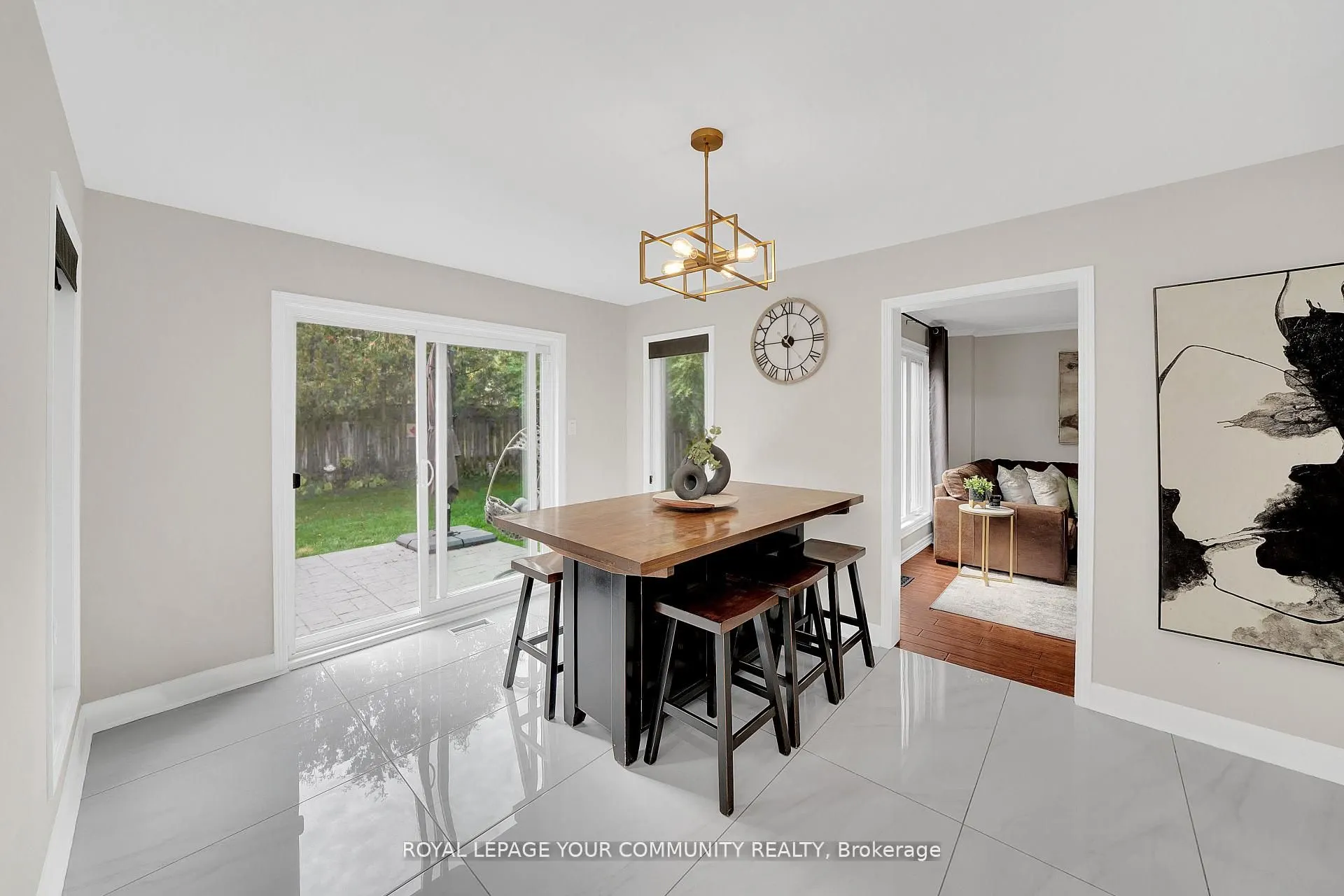 104 Taylorwood Avenue