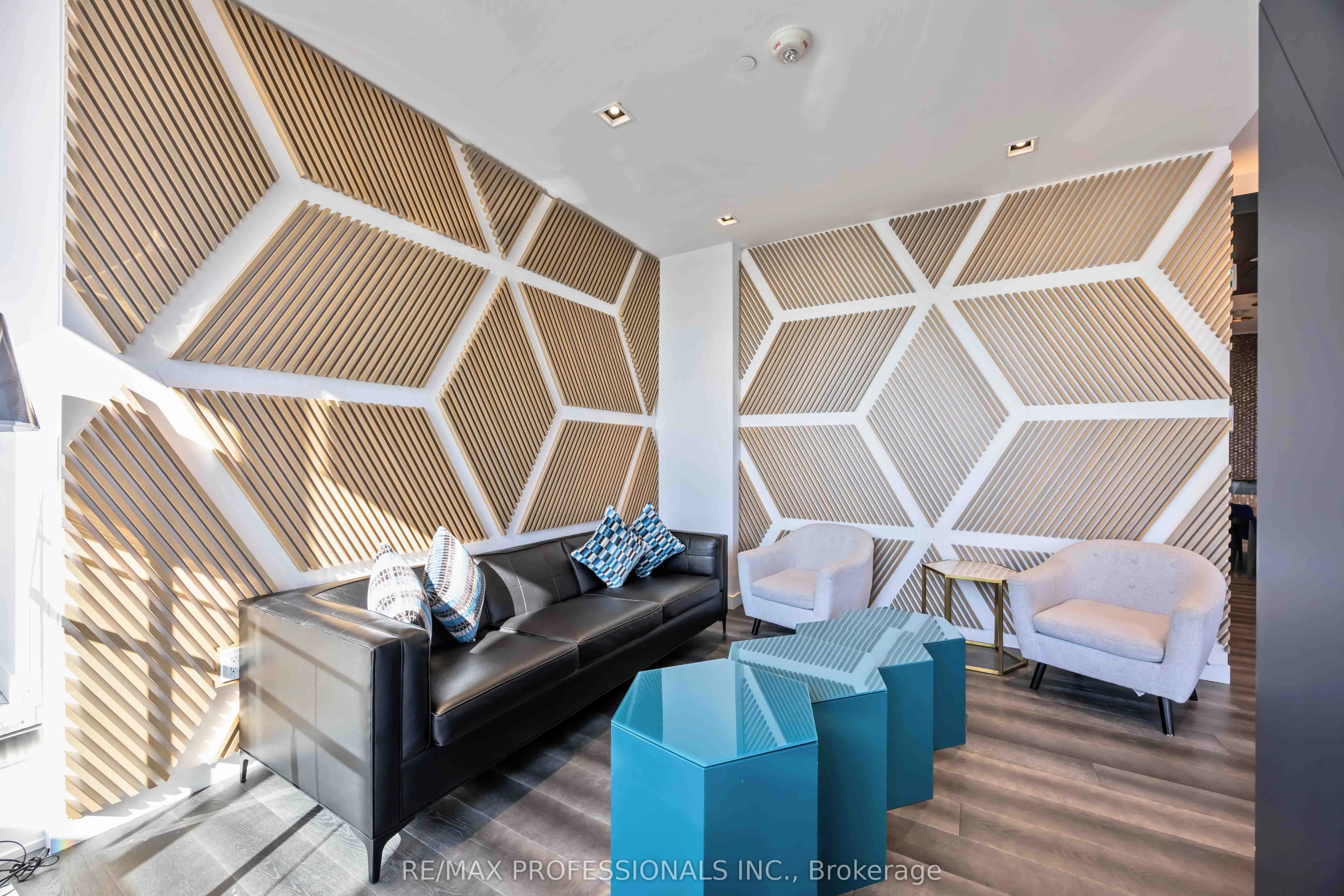 20 Thomas Riley Road W, #1310