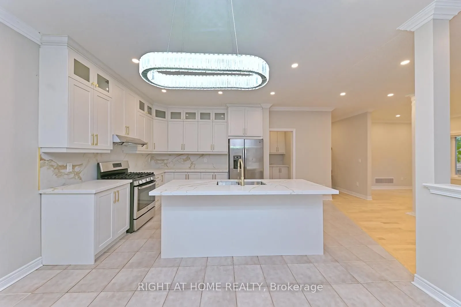 6843 Campbell Settler Court E