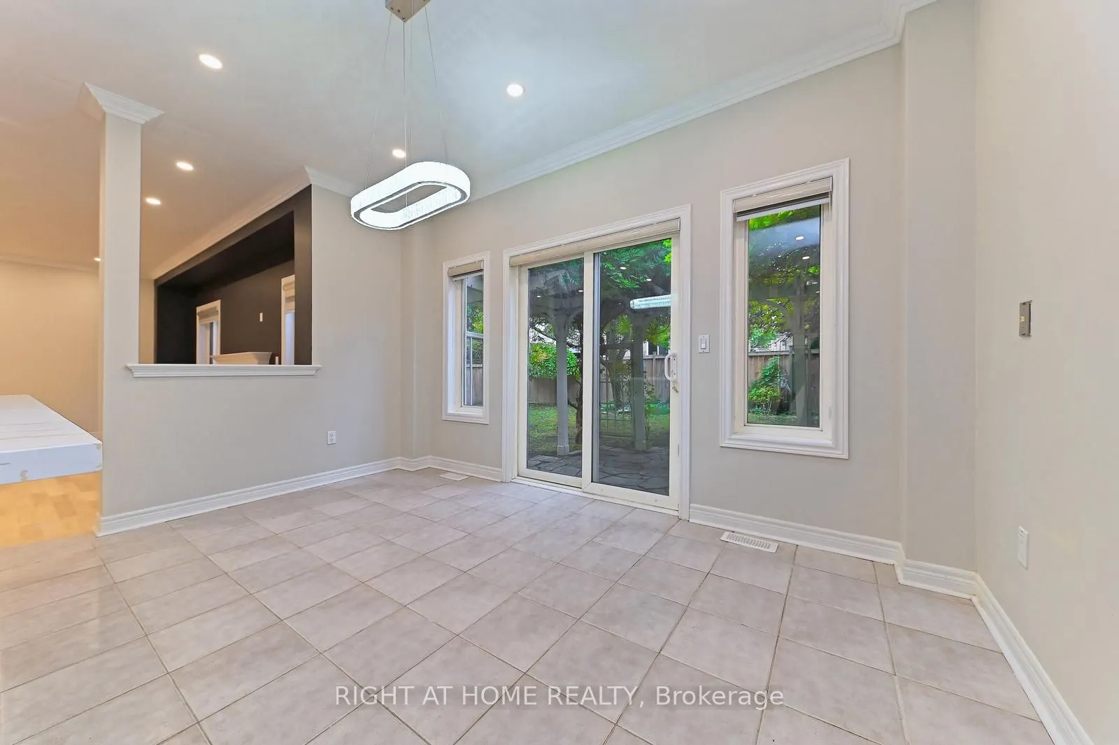 6843 Campbell Settler Court E