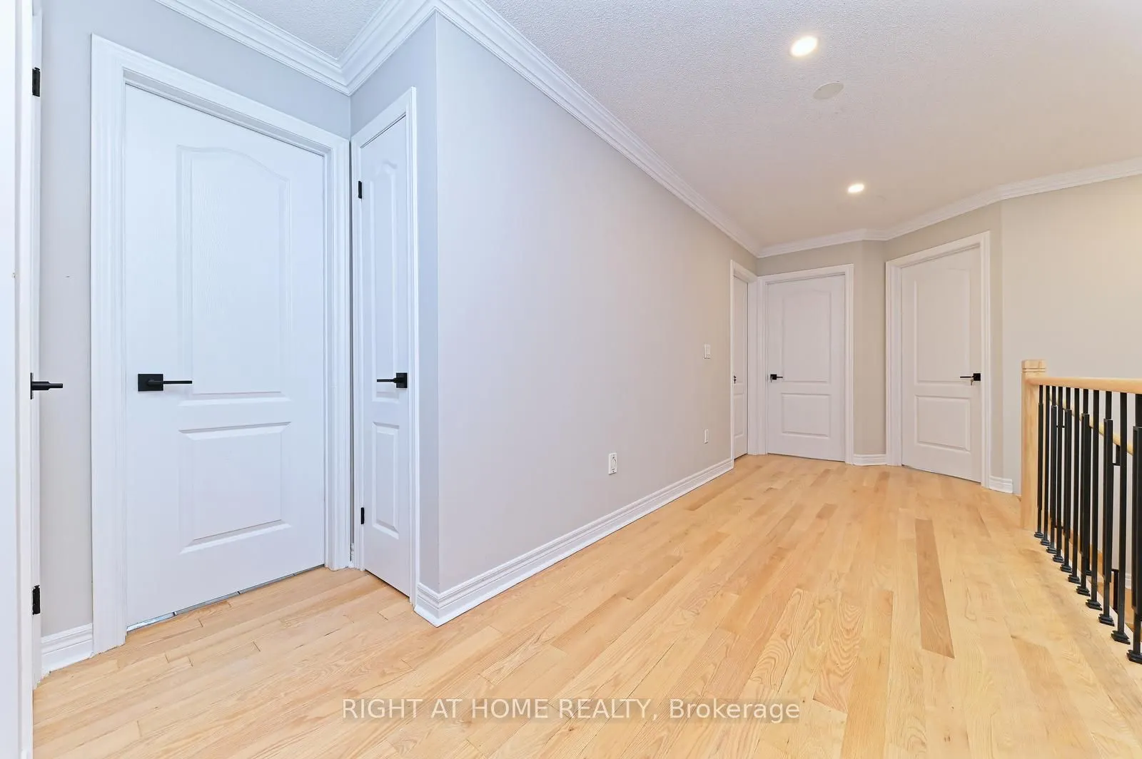 6843 Campbell Settler Court E