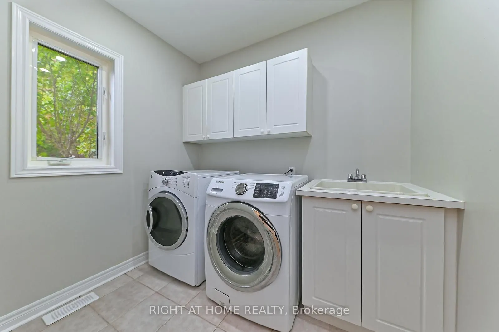 6843 Campbell Settler Court E