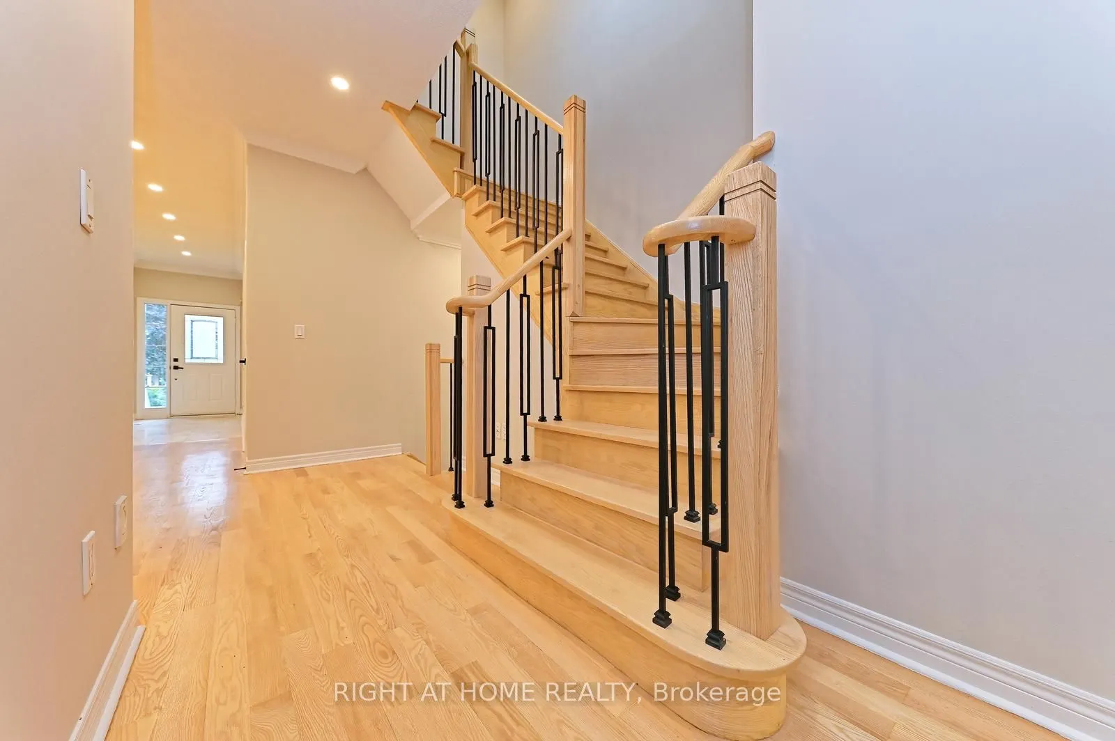 6843 Campbell Settler Court E