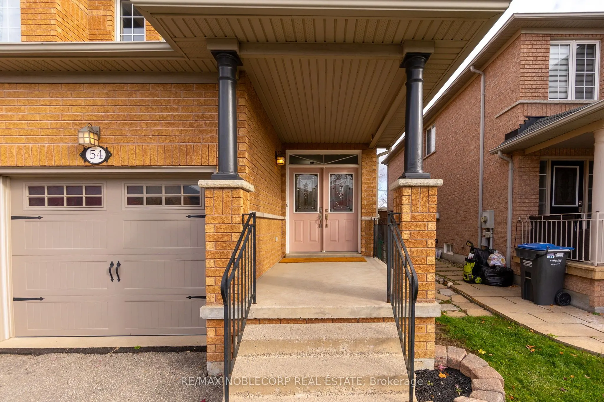 54 Lawren Harris Crescent