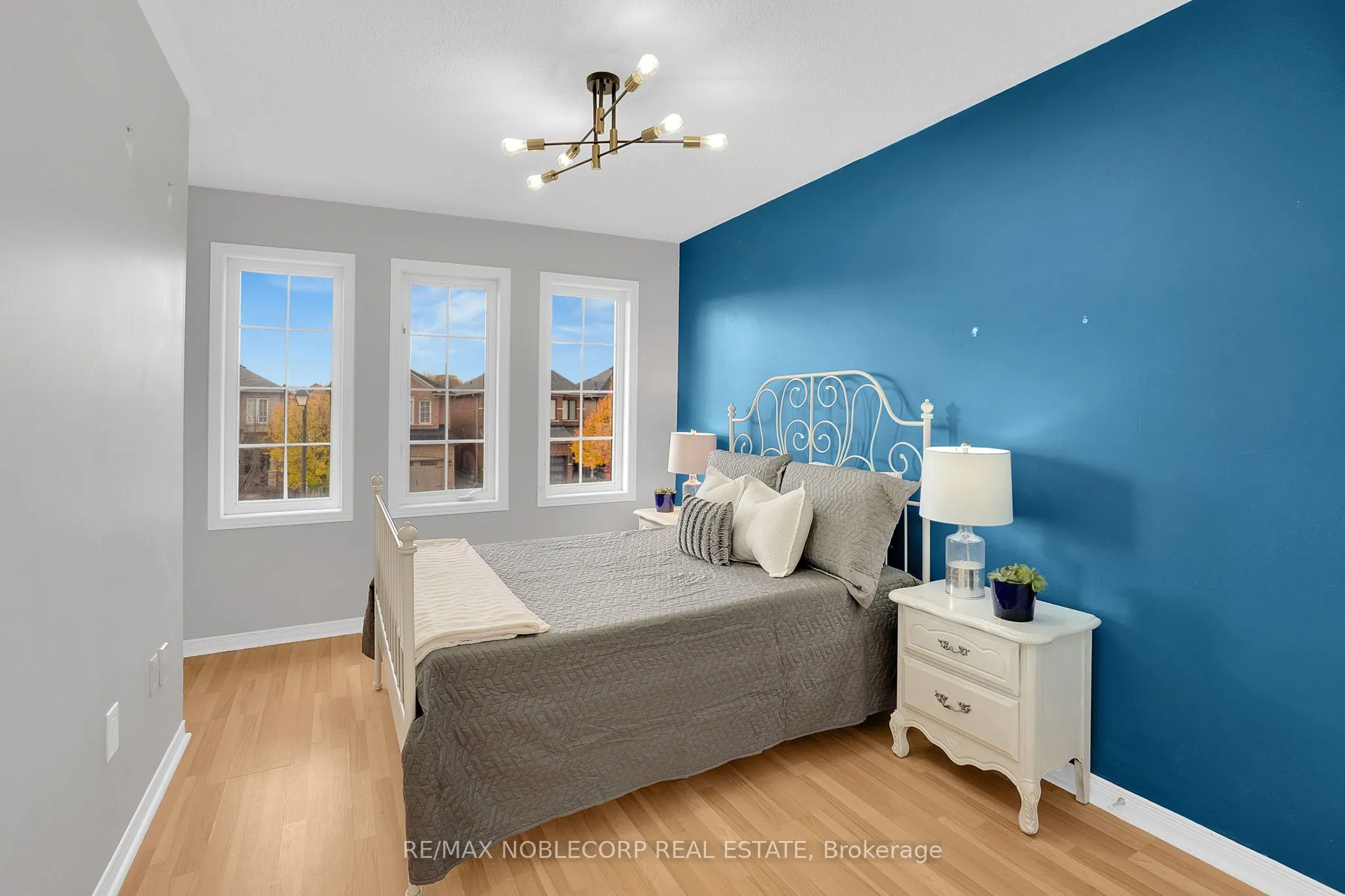 54 Lawren Harris Crescent