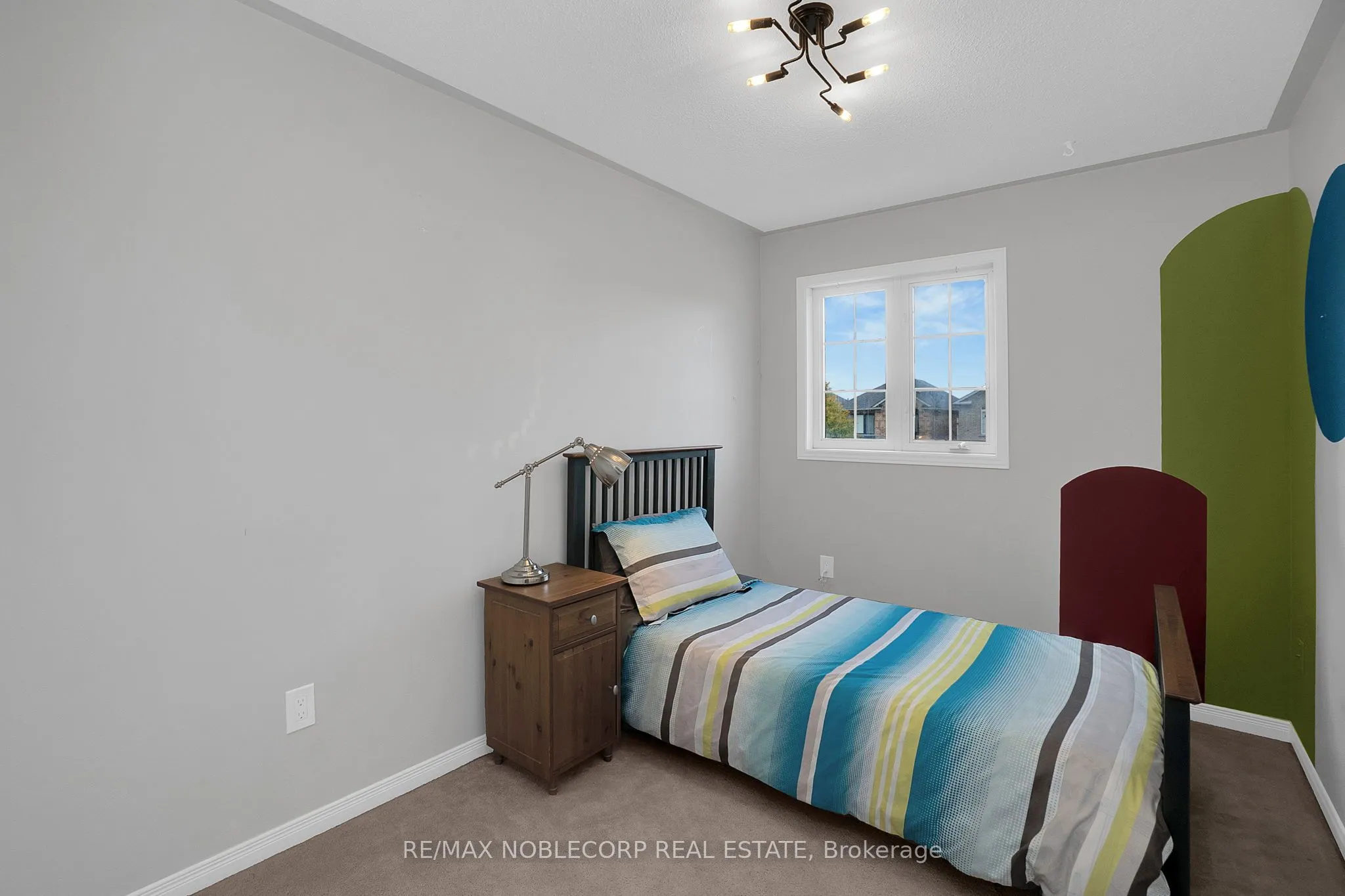 54 Lawren Harris Crescent