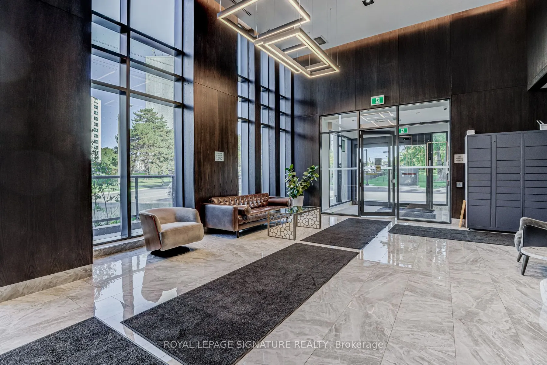 1461 Lawrence Avenue W, #808