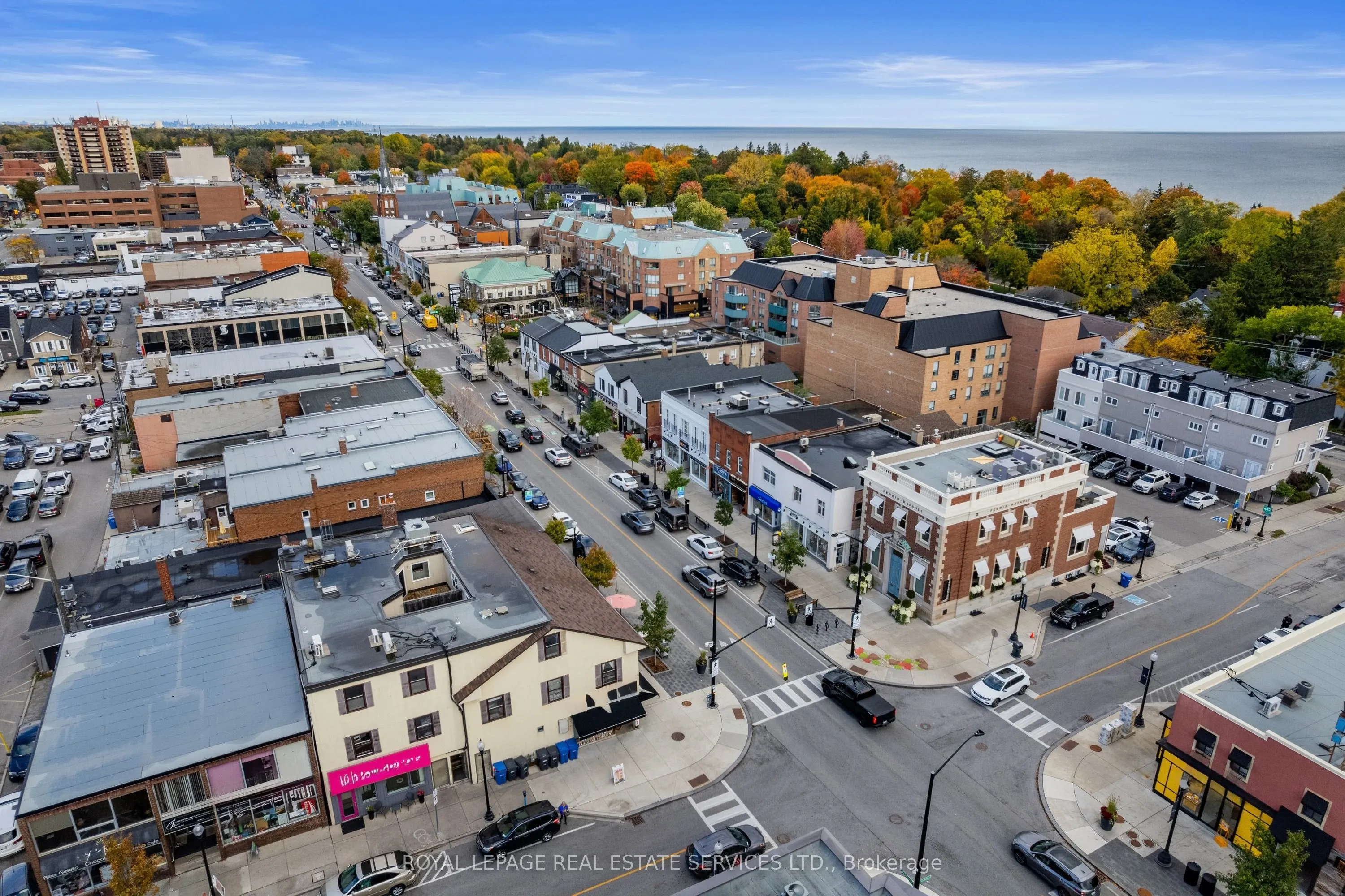 179 Lakeshore Road E, #2