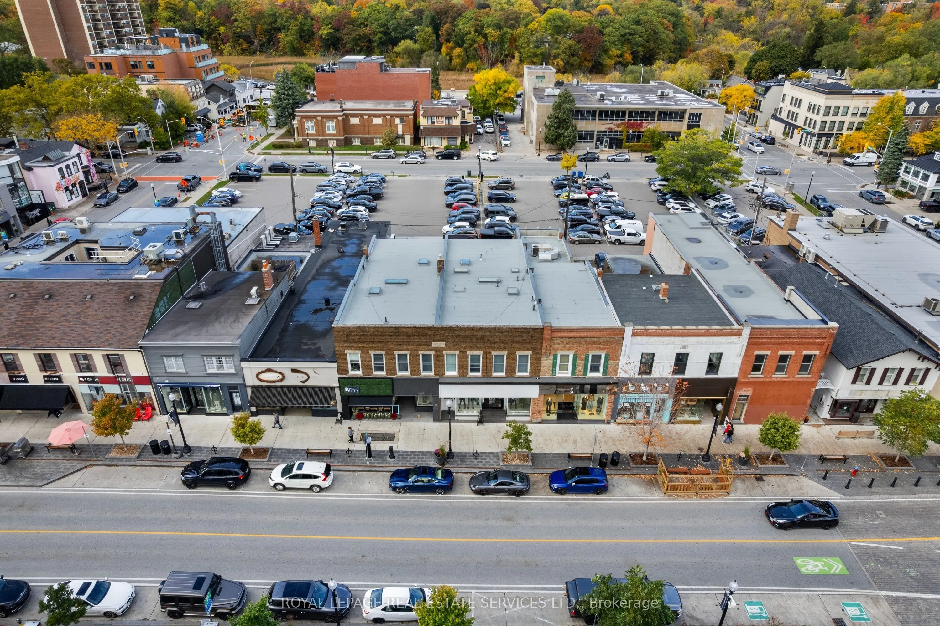 179 Lakeshore Road E, #2