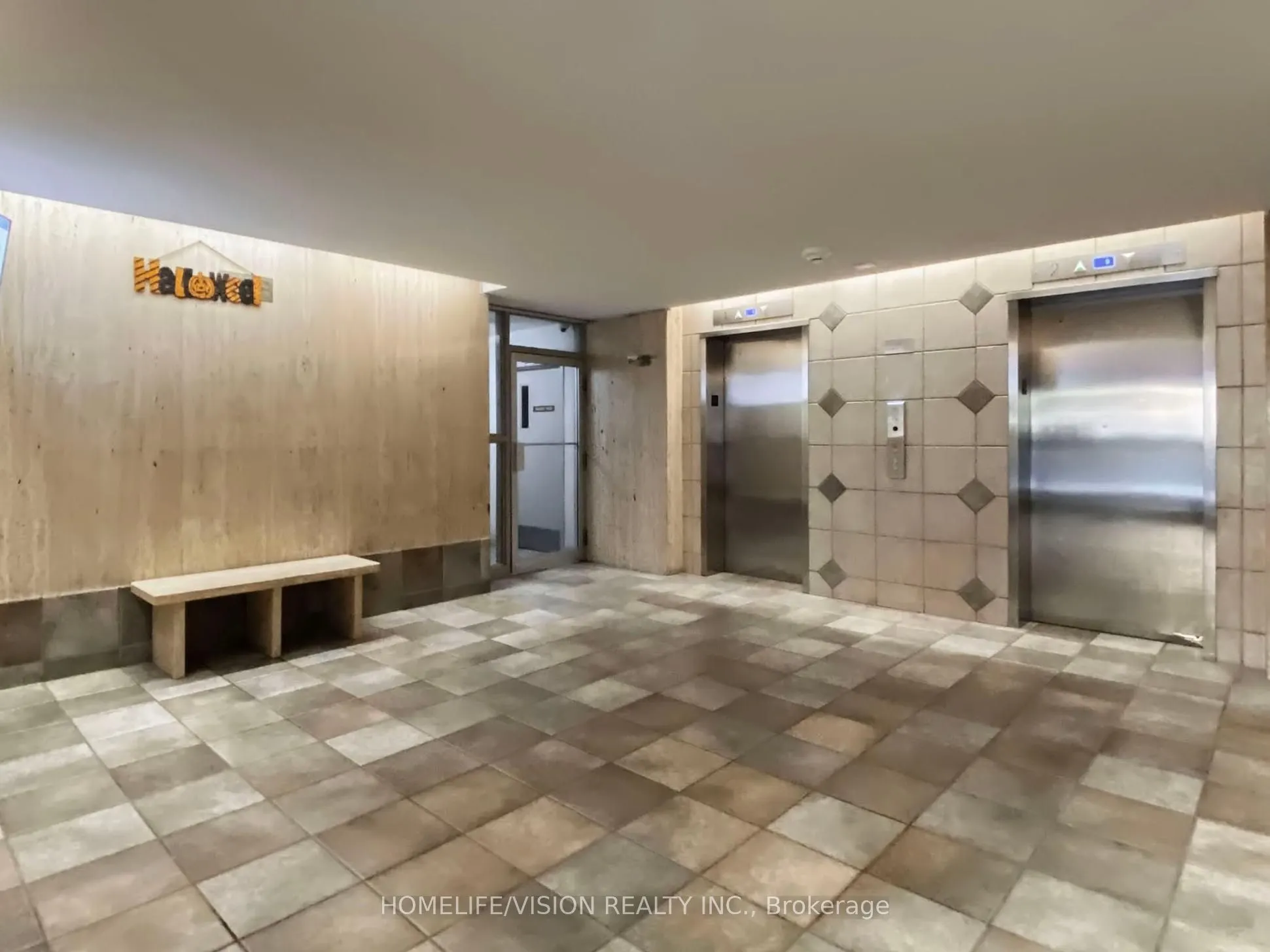 9 Four Winds Drive, #713