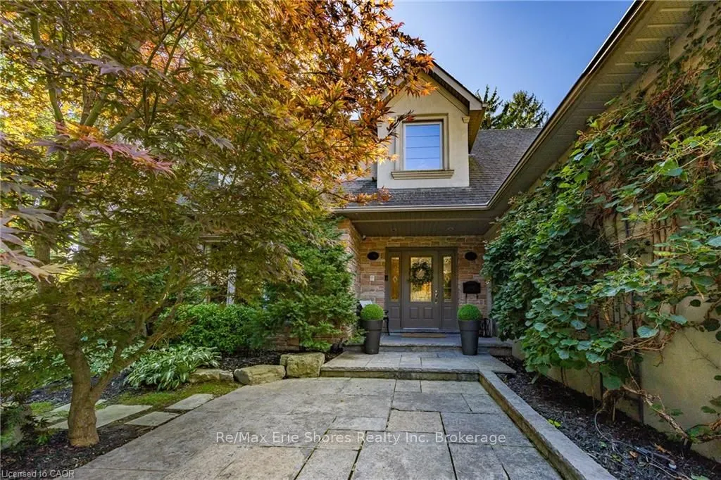 1338 Prince Albert Court