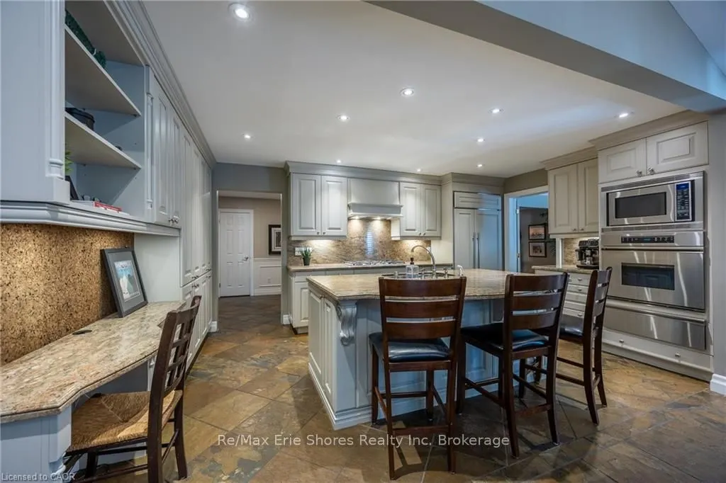 1338 Prince Albert Court