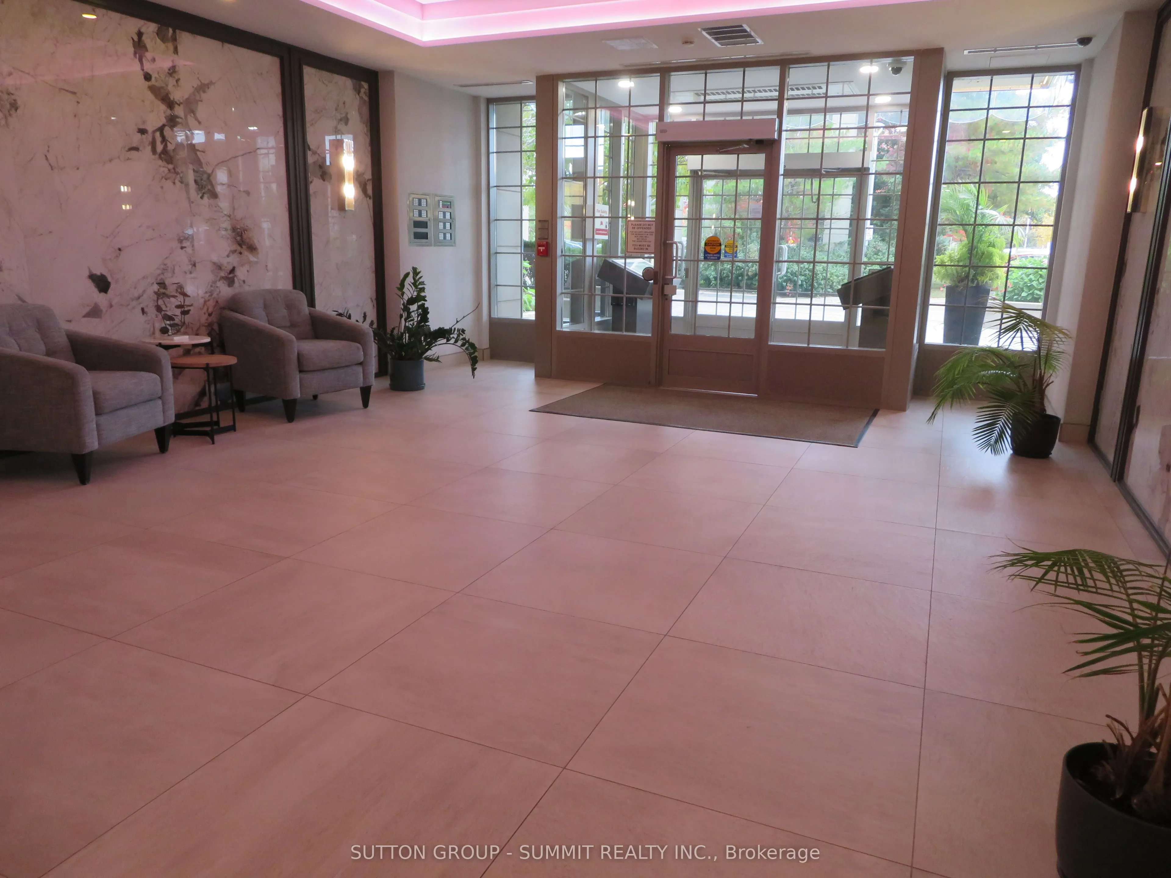 2325 Central Park Drive, #1001