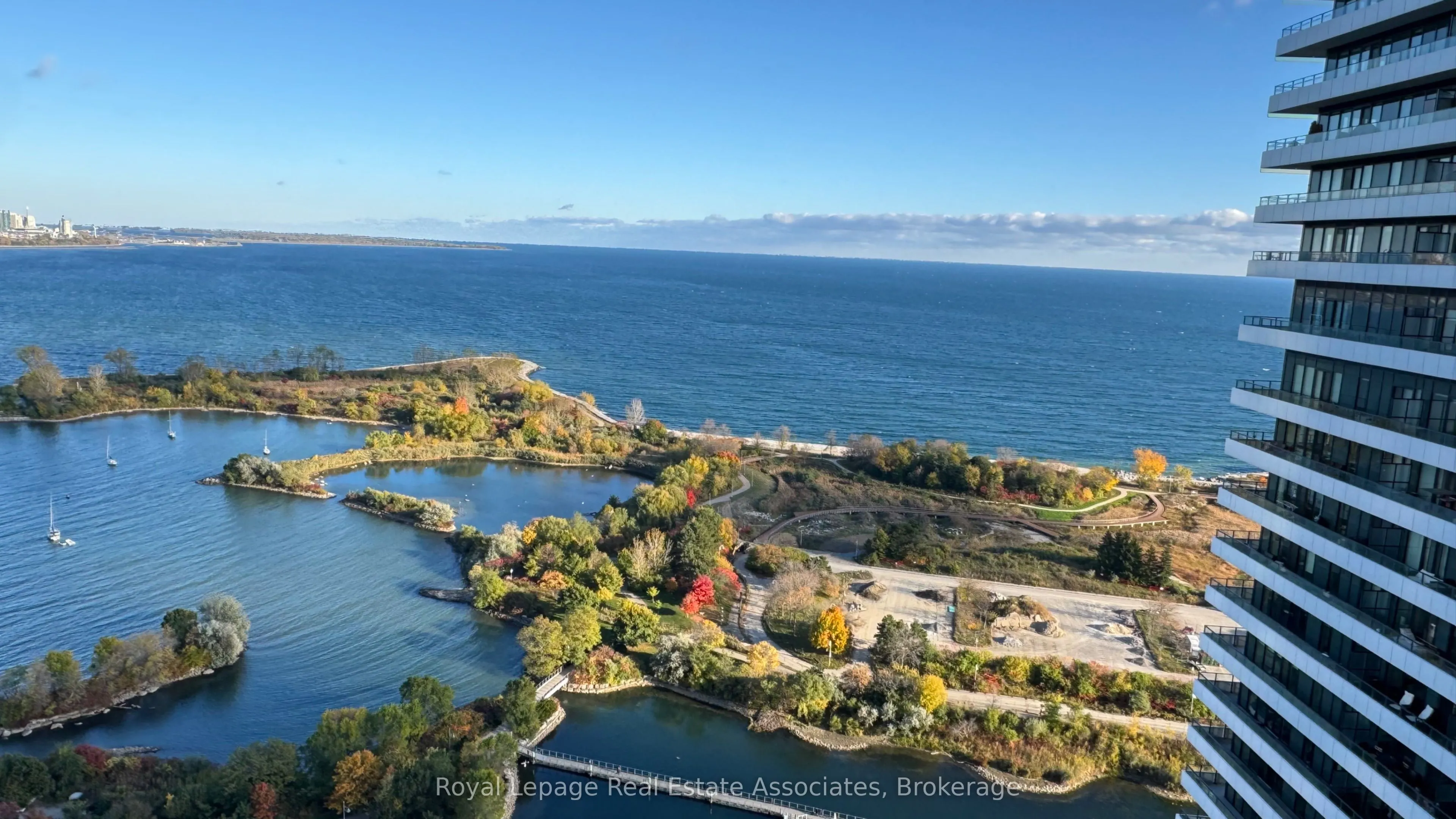 33 Shore Breeze Drive, #3010