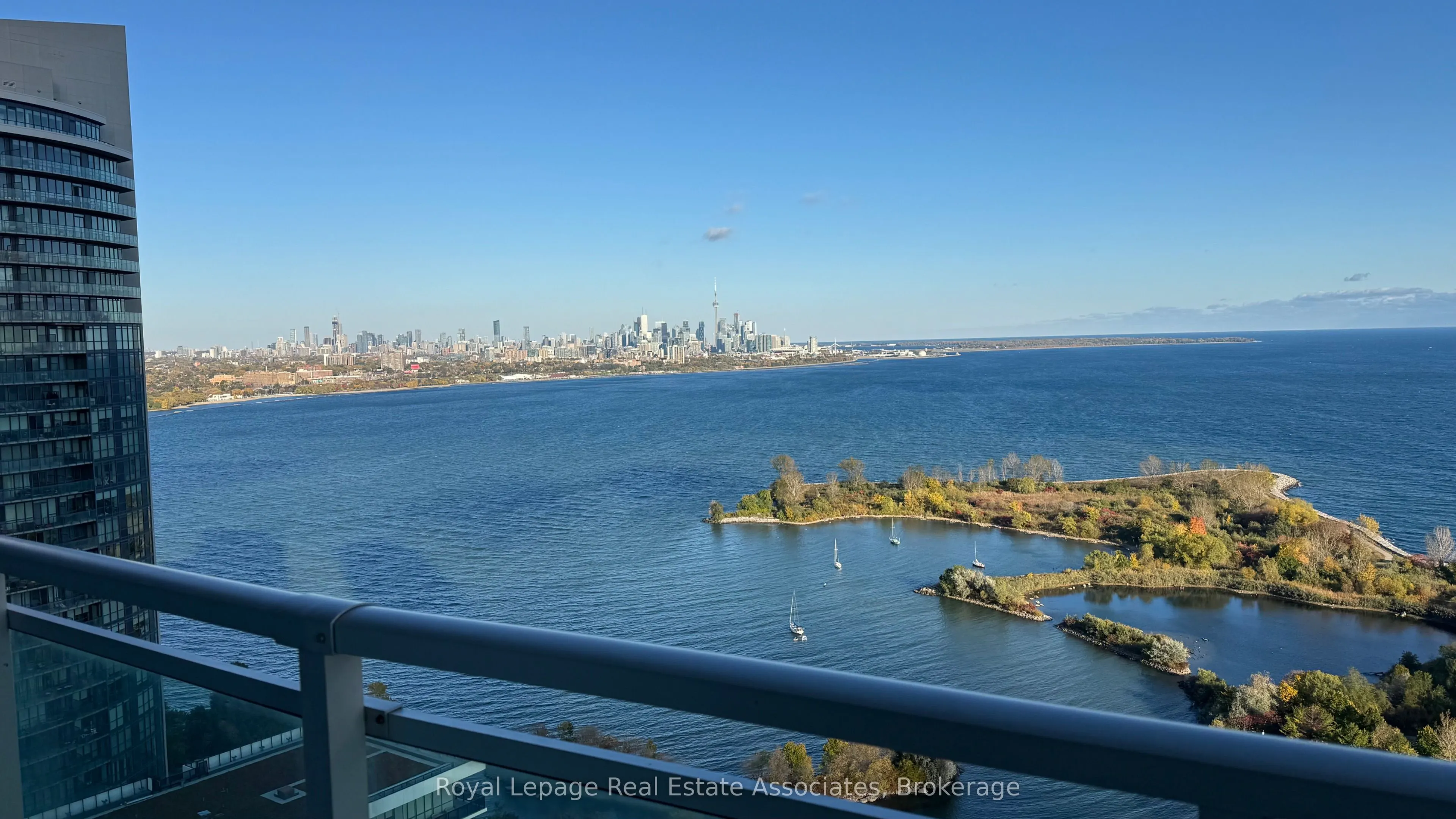 33 Shore Breeze Drive, #3010