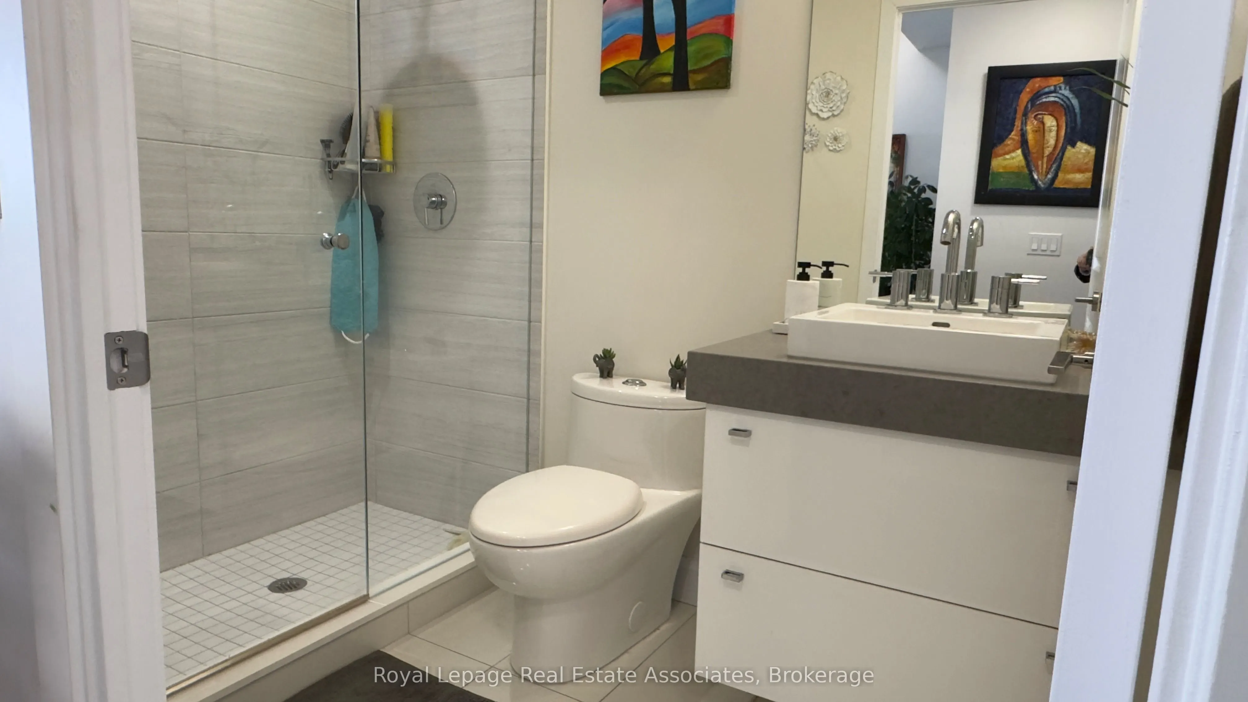 33 Shore Breeze Drive, #3010